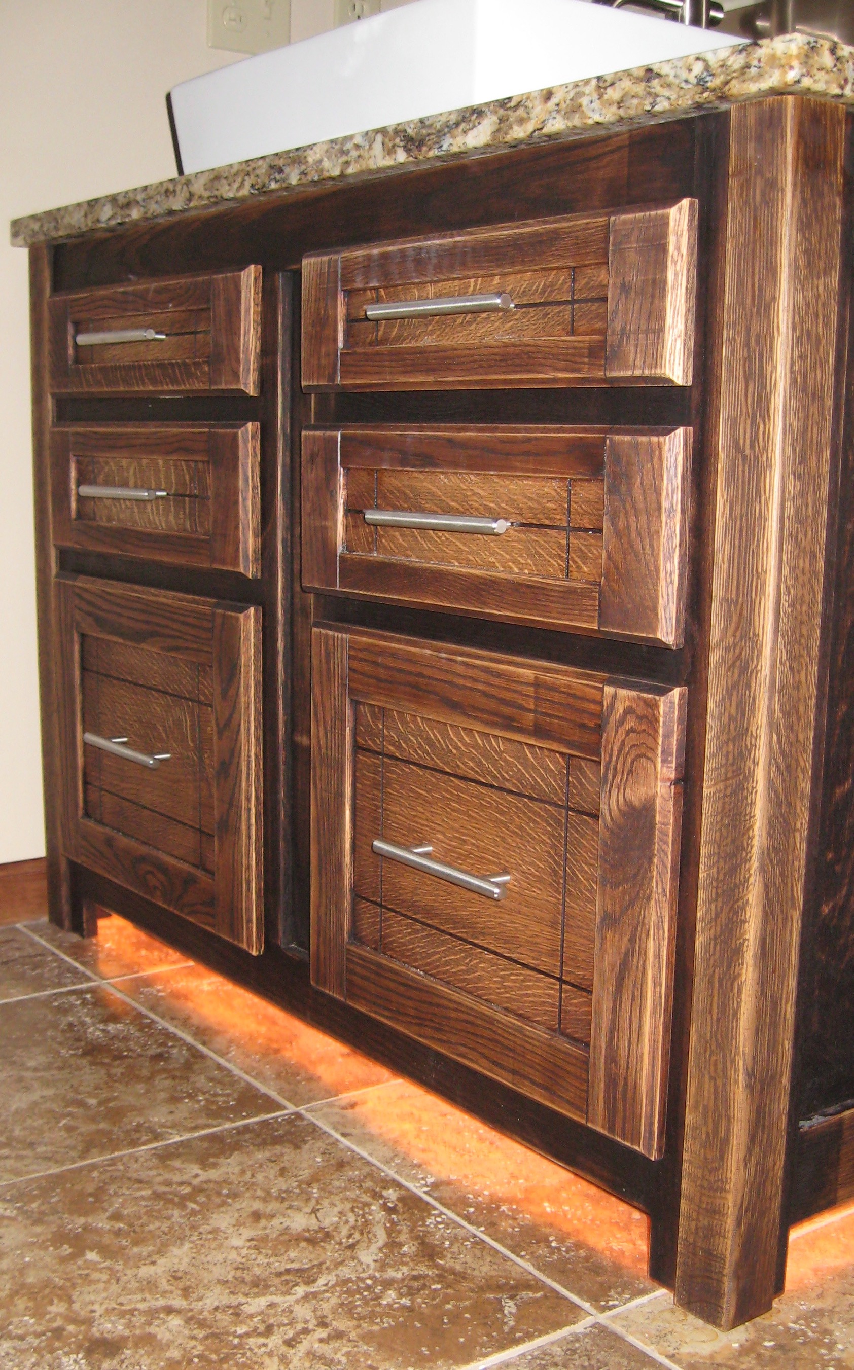 Kerlin Vanity
