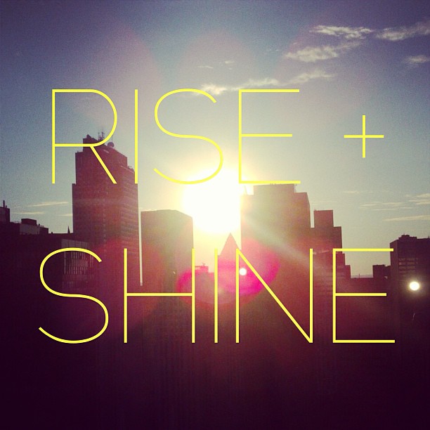 Happy #Thursday everyone! Make it a great day! #goodmorning #sunrise #riseandshine #city #beautiful #motivation #dowork #nyc #GMP