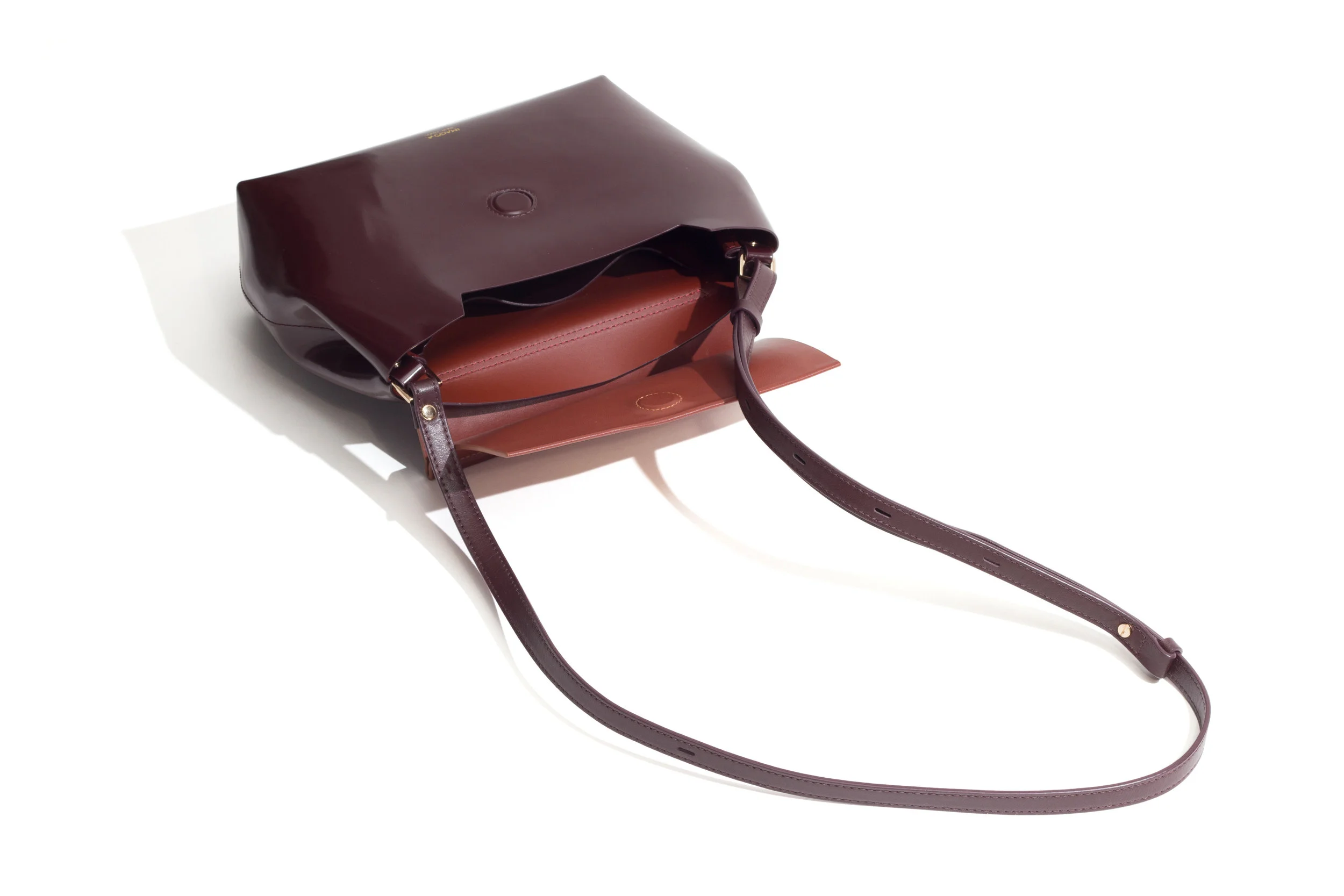 SS18_Carré_Burgundy+Cinnamon_Inside.jpg