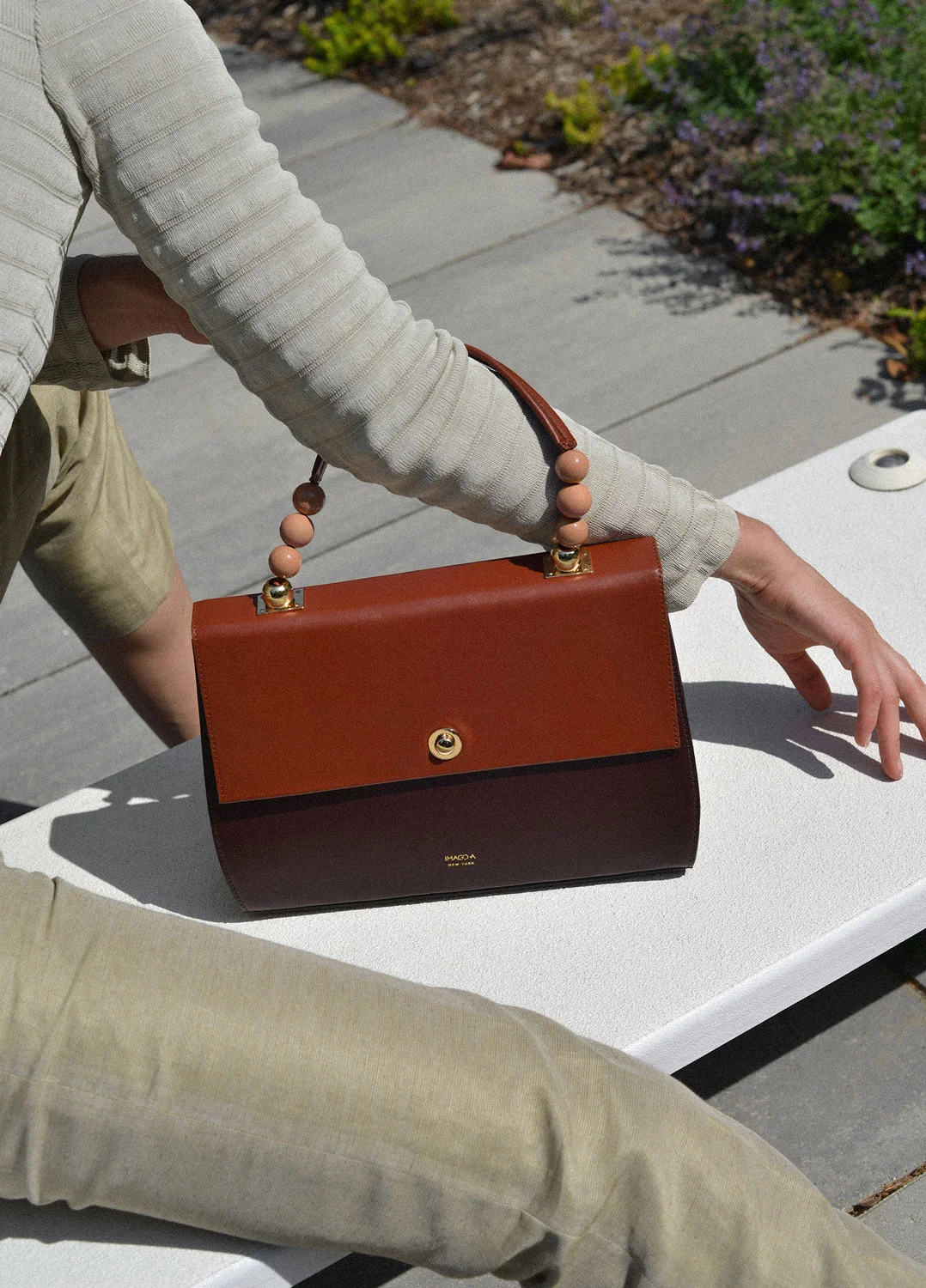 SS18_CarréTopHandle_Burgundy+Cinnamon.jpg