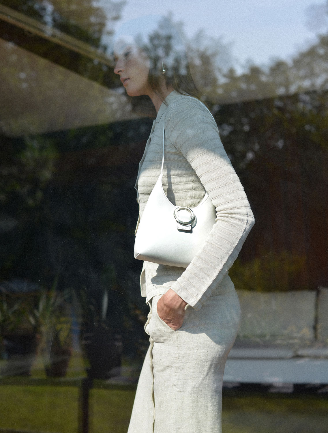 SS18_LuciteBuckleMini_Blanc.jpg