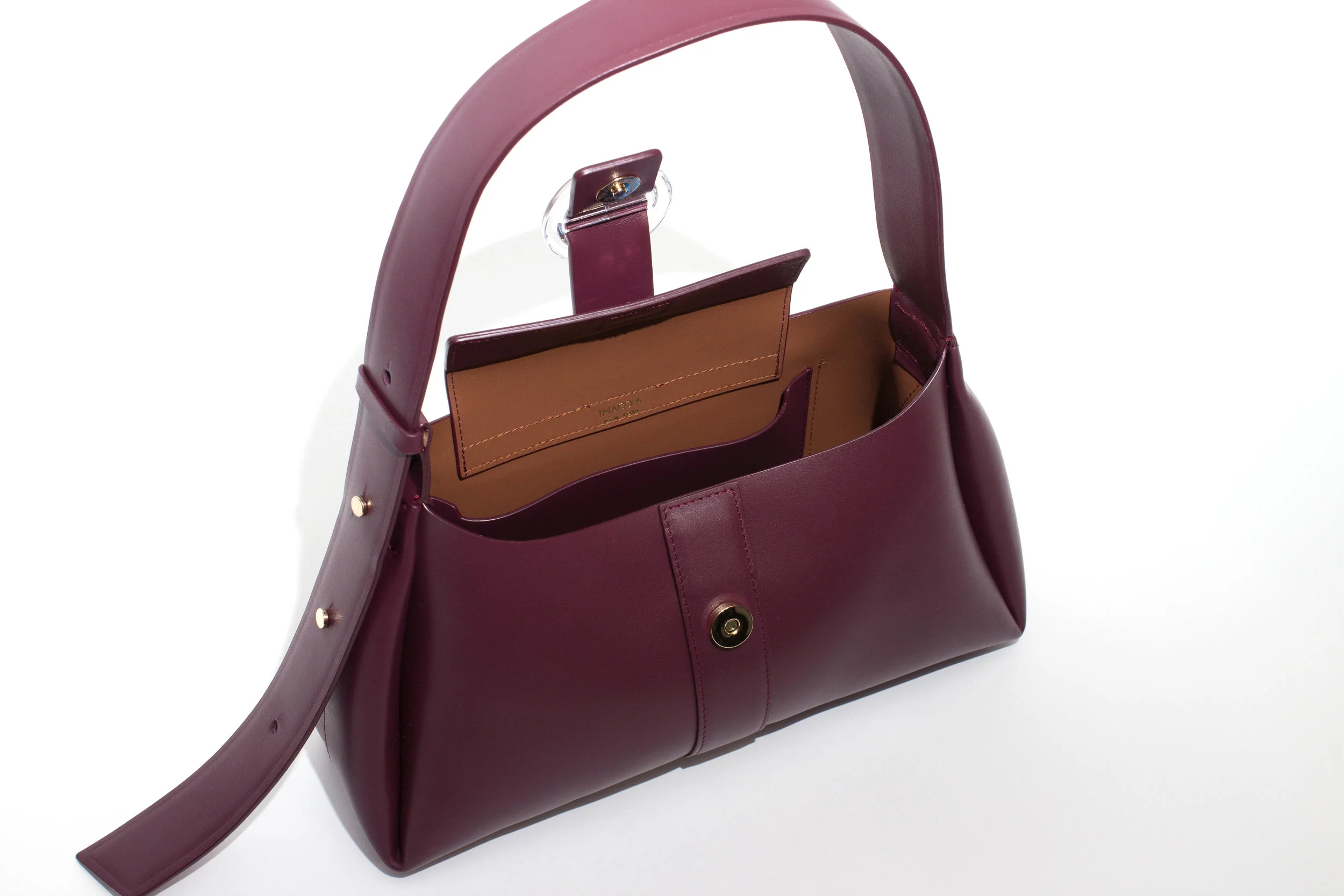 Nº47_LuciteBuckleShoulder_Bordeaux_Inside.jpg