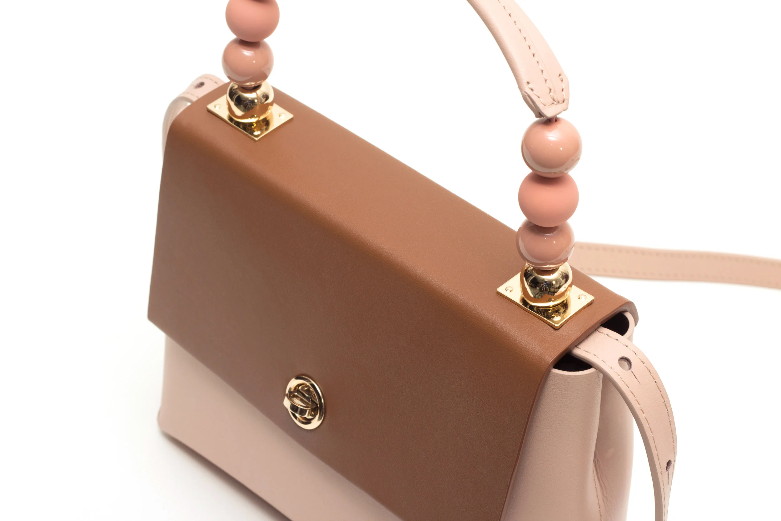 Nº48_CarréTopHandleMini_Saddle+Blush_Detail.jpg