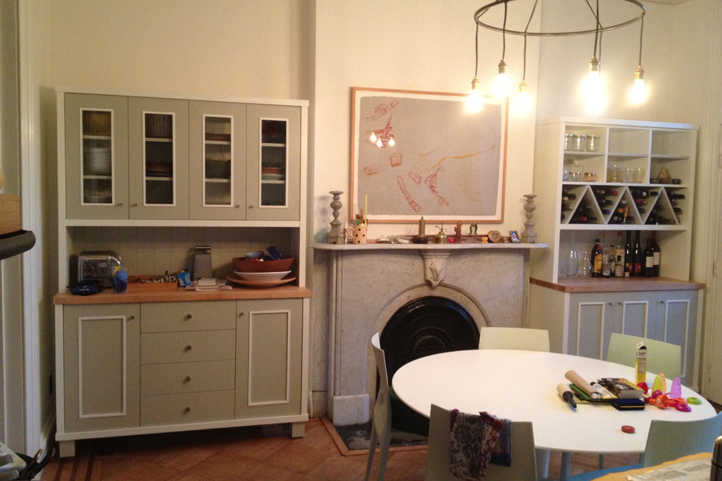 sideboardHutch-01.jpg
