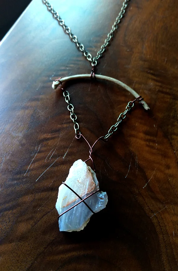 necklacestone.jpg
