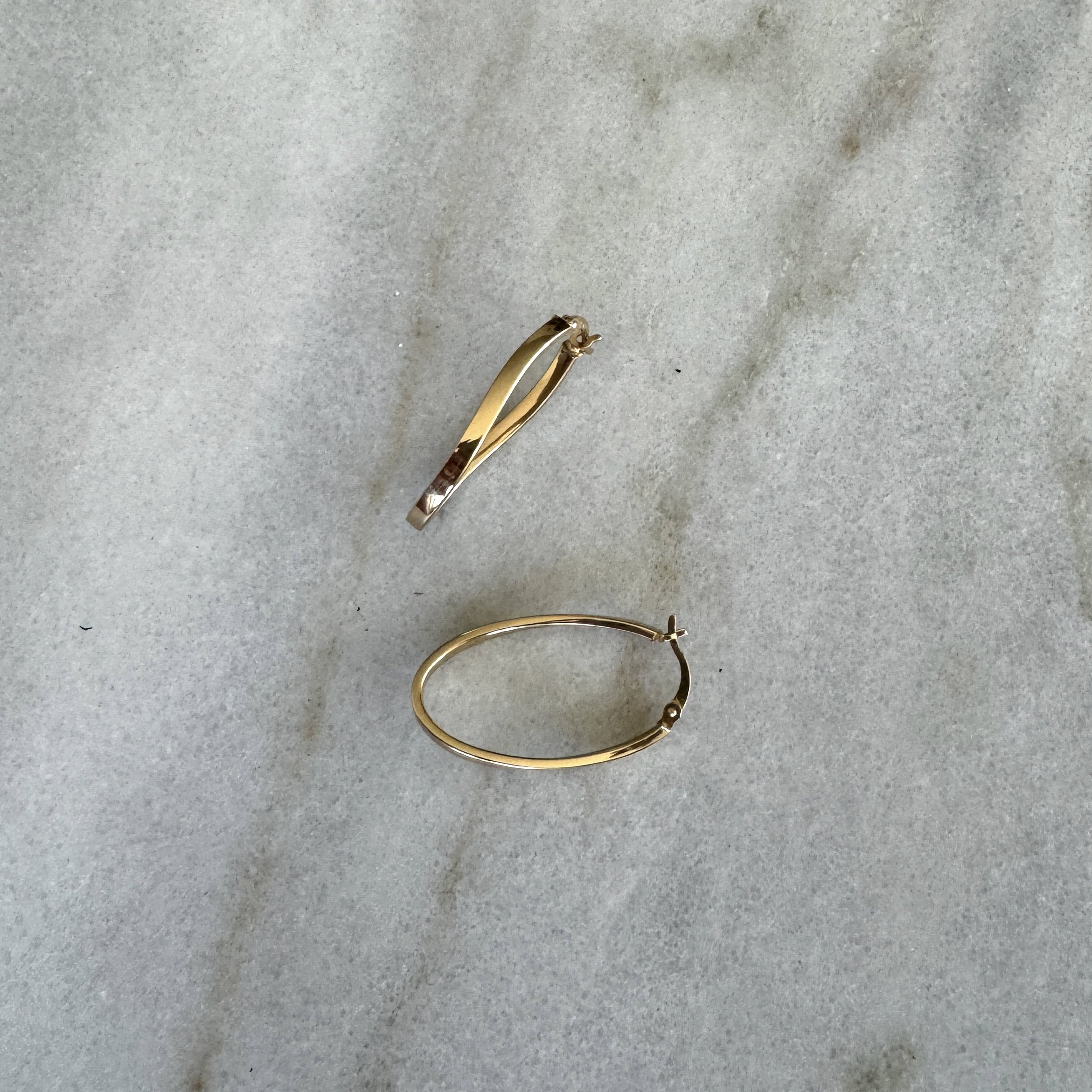 gold plated wavy sterling silver hoops