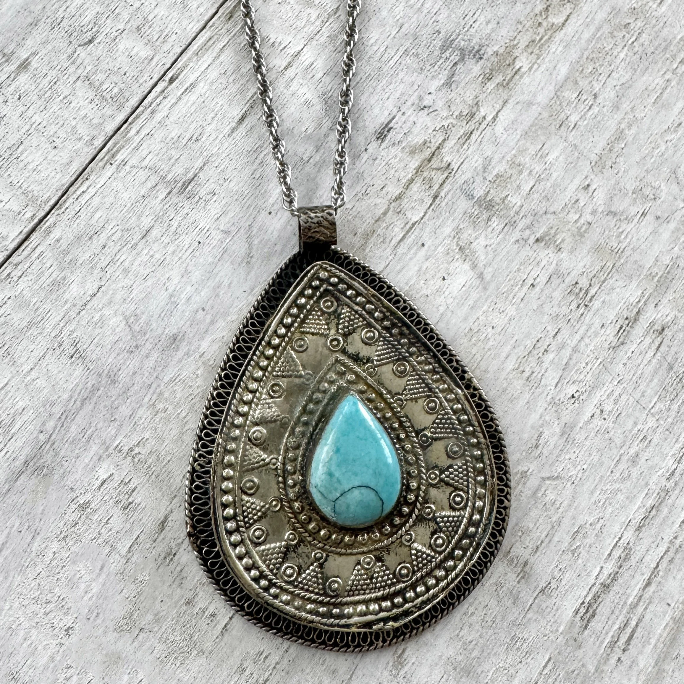 turquoise granulated teardrop pendant necklace