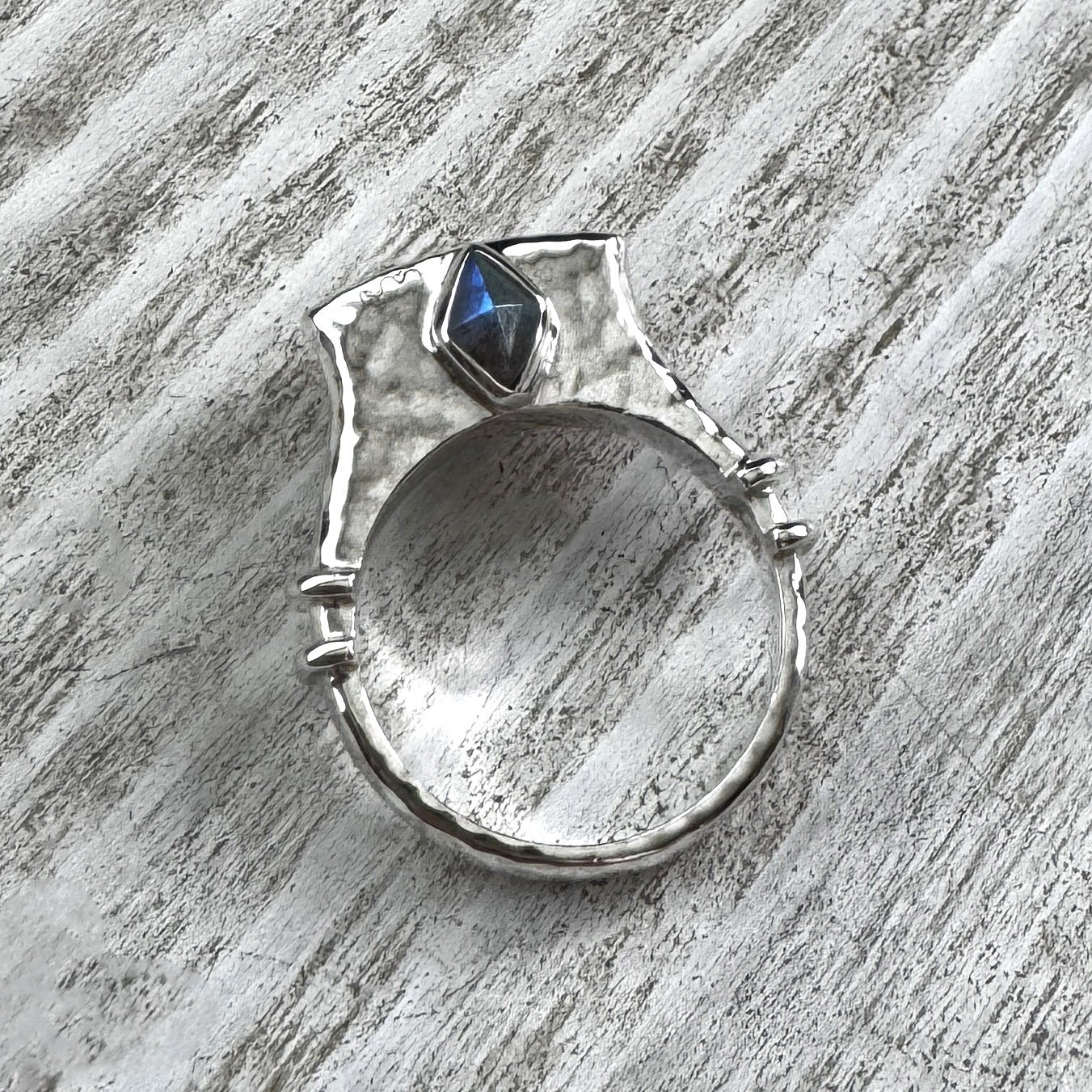 modernist labradorite ring (size 7)