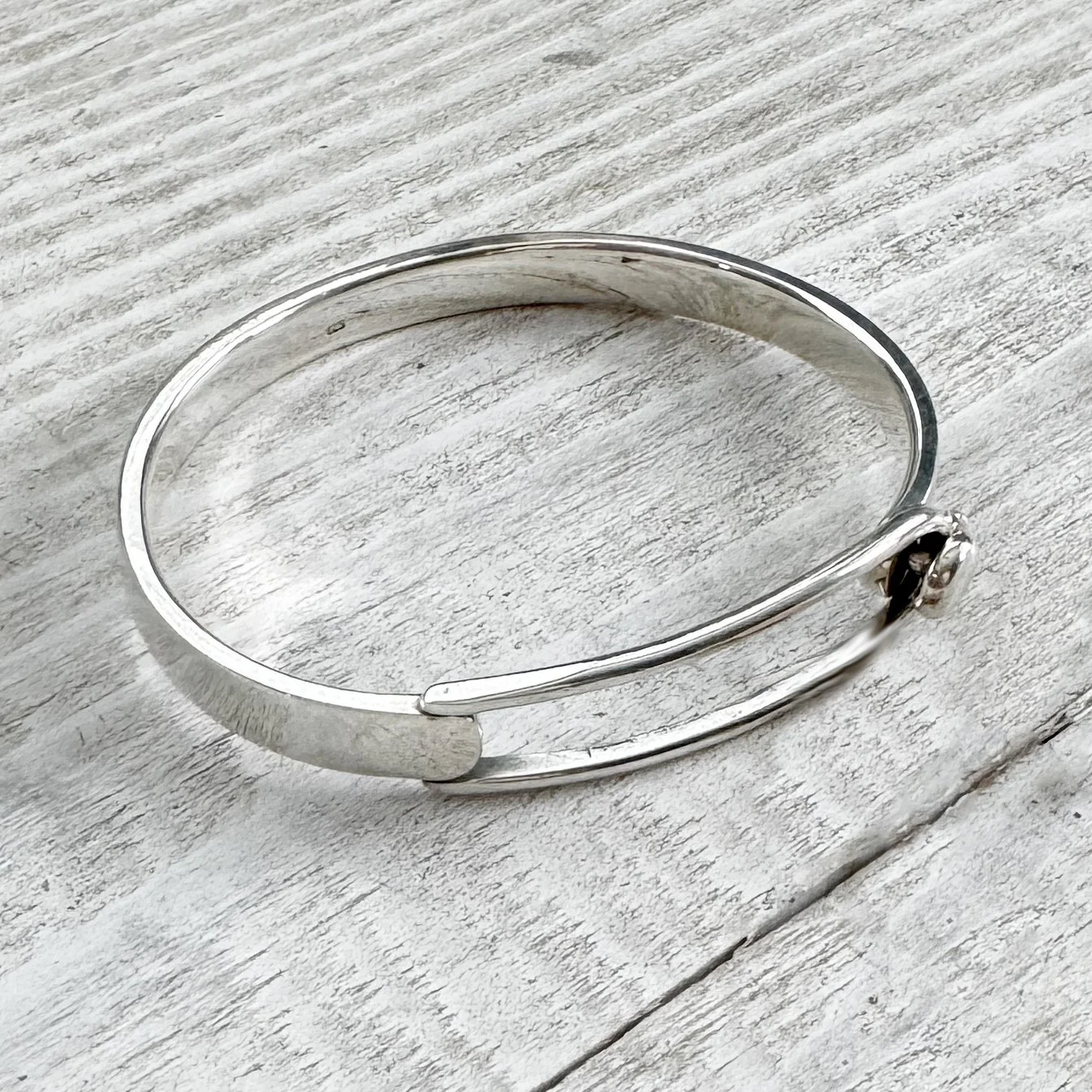sterling silver latch bangle bracelet