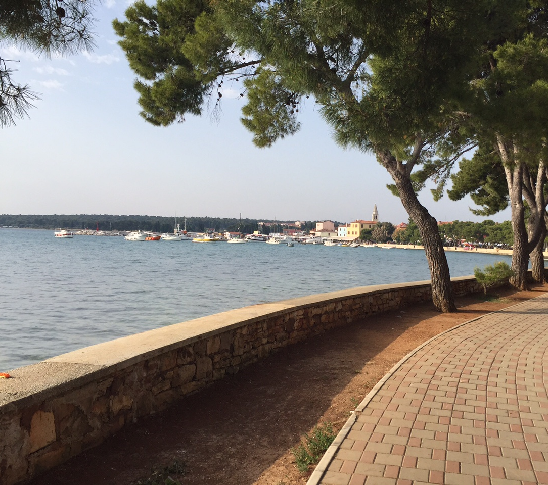 A view of Fazana from the beach walk