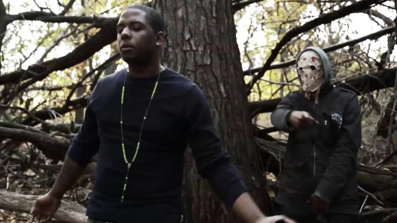 GuyNamedLindsey Film |       Uptown Chain Gang - "RAW.WAR"