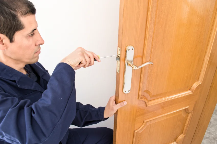 iStock_000024357572Small.jpg