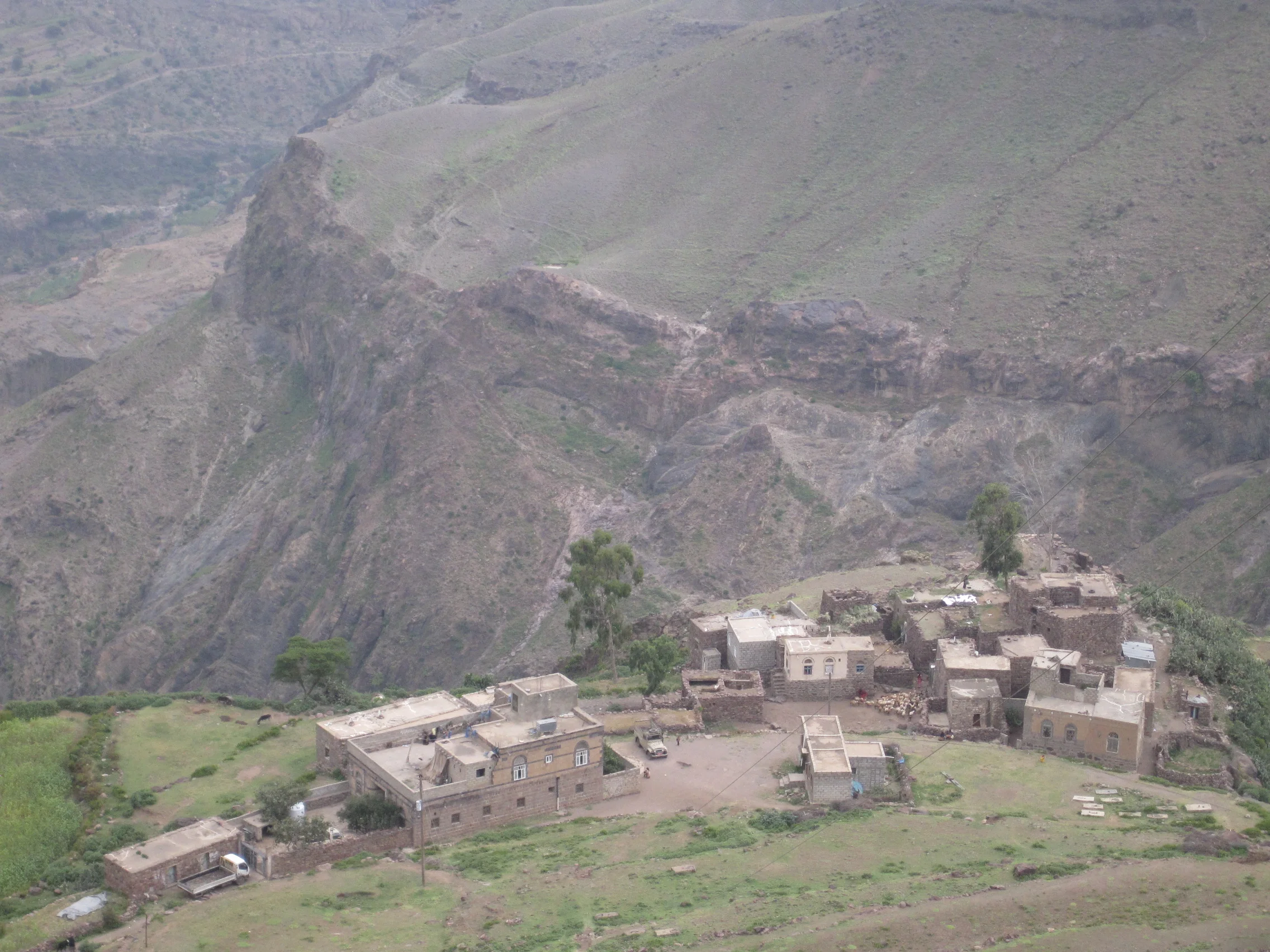 Mountain village along the road from Sana'a to Ibb