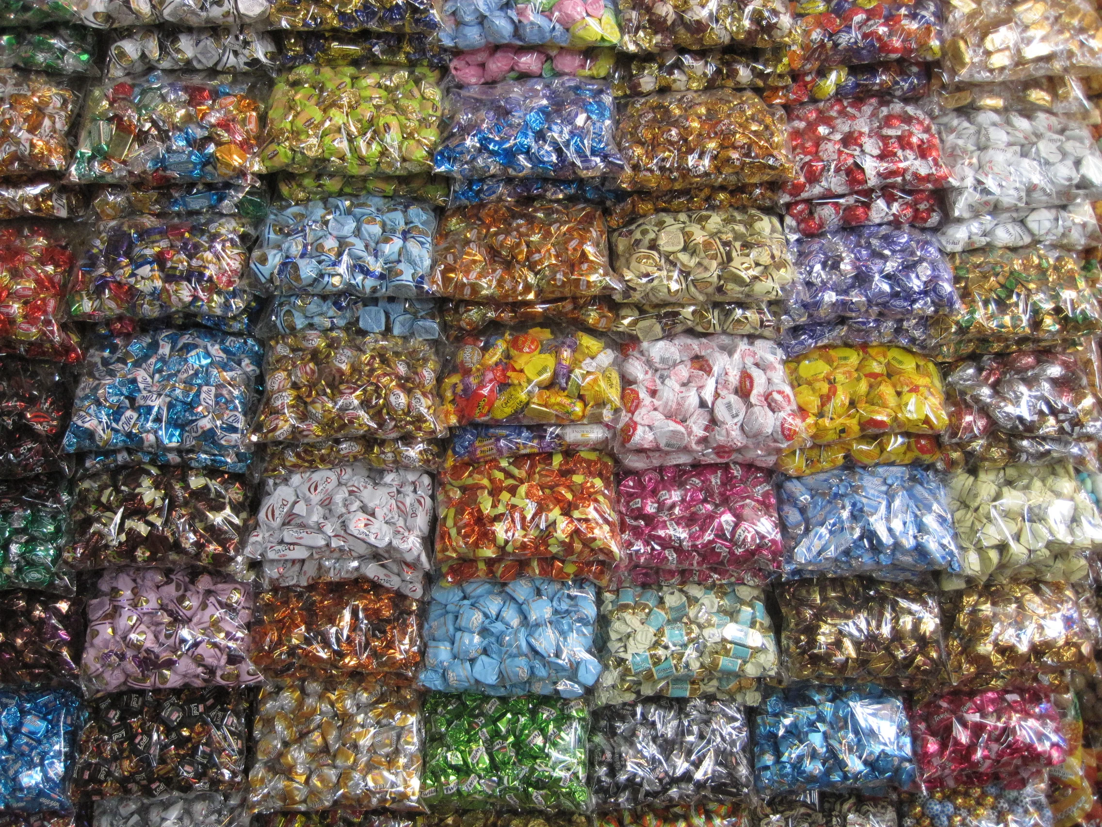 Candy at the market of Sana'a Old City