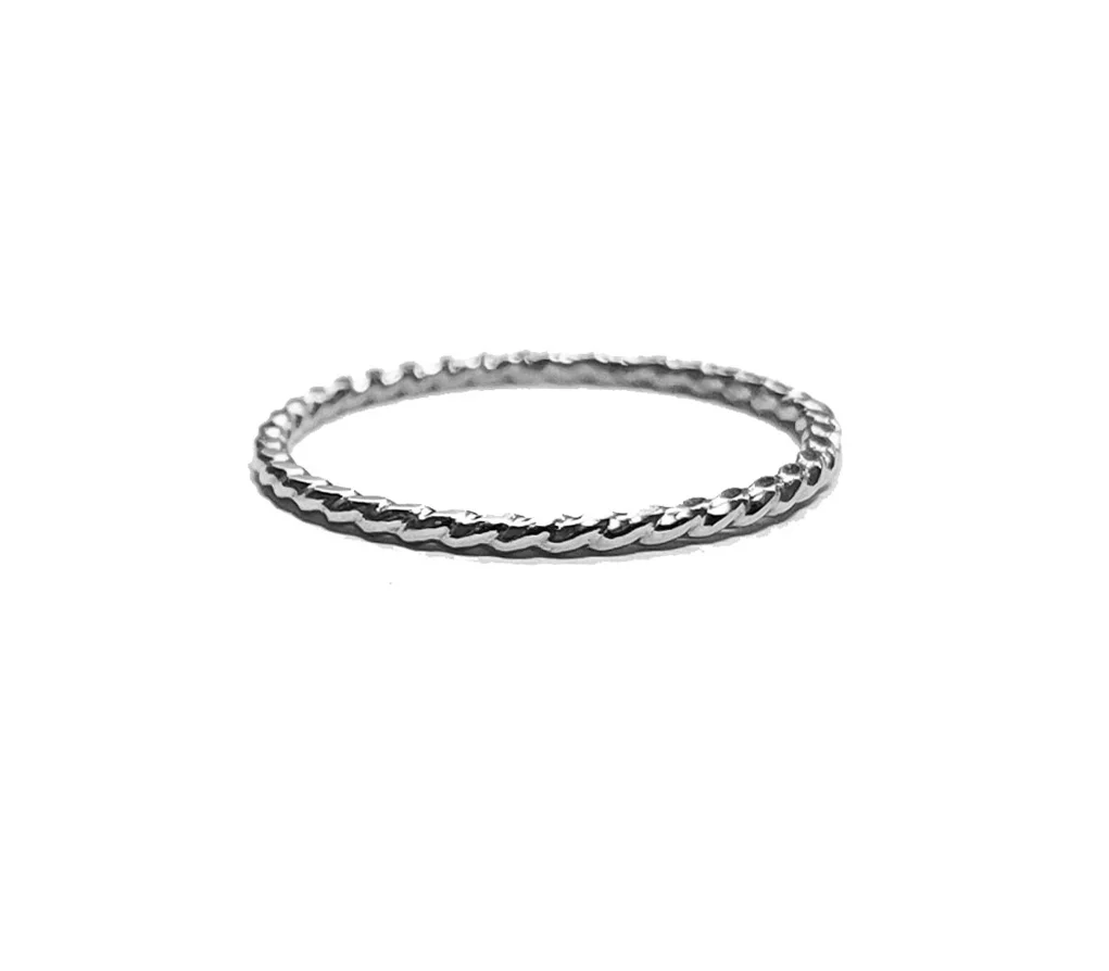 silver-twist-ring-1.jpg