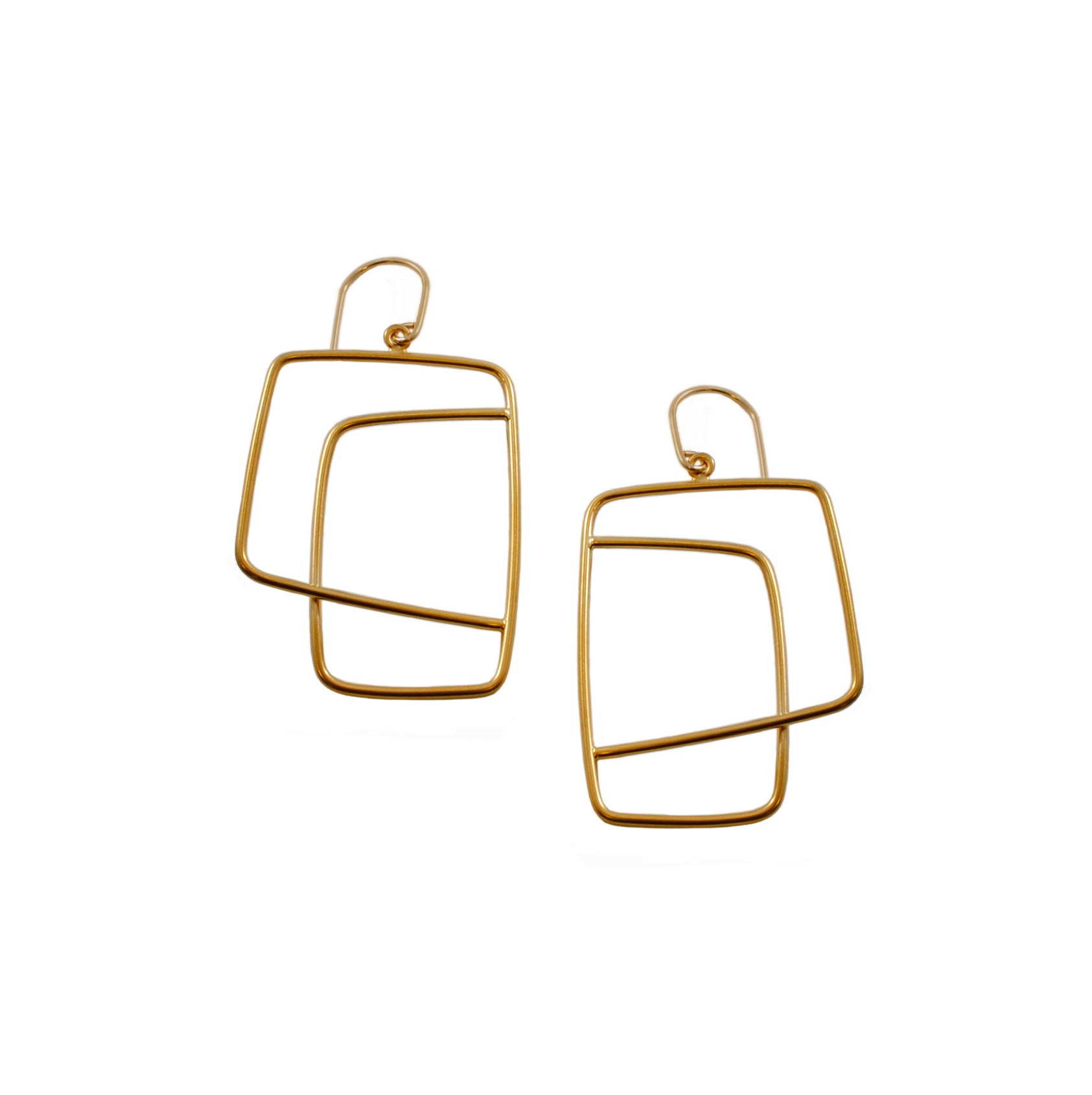 weave-earrings-1-gold-1-web.jpg