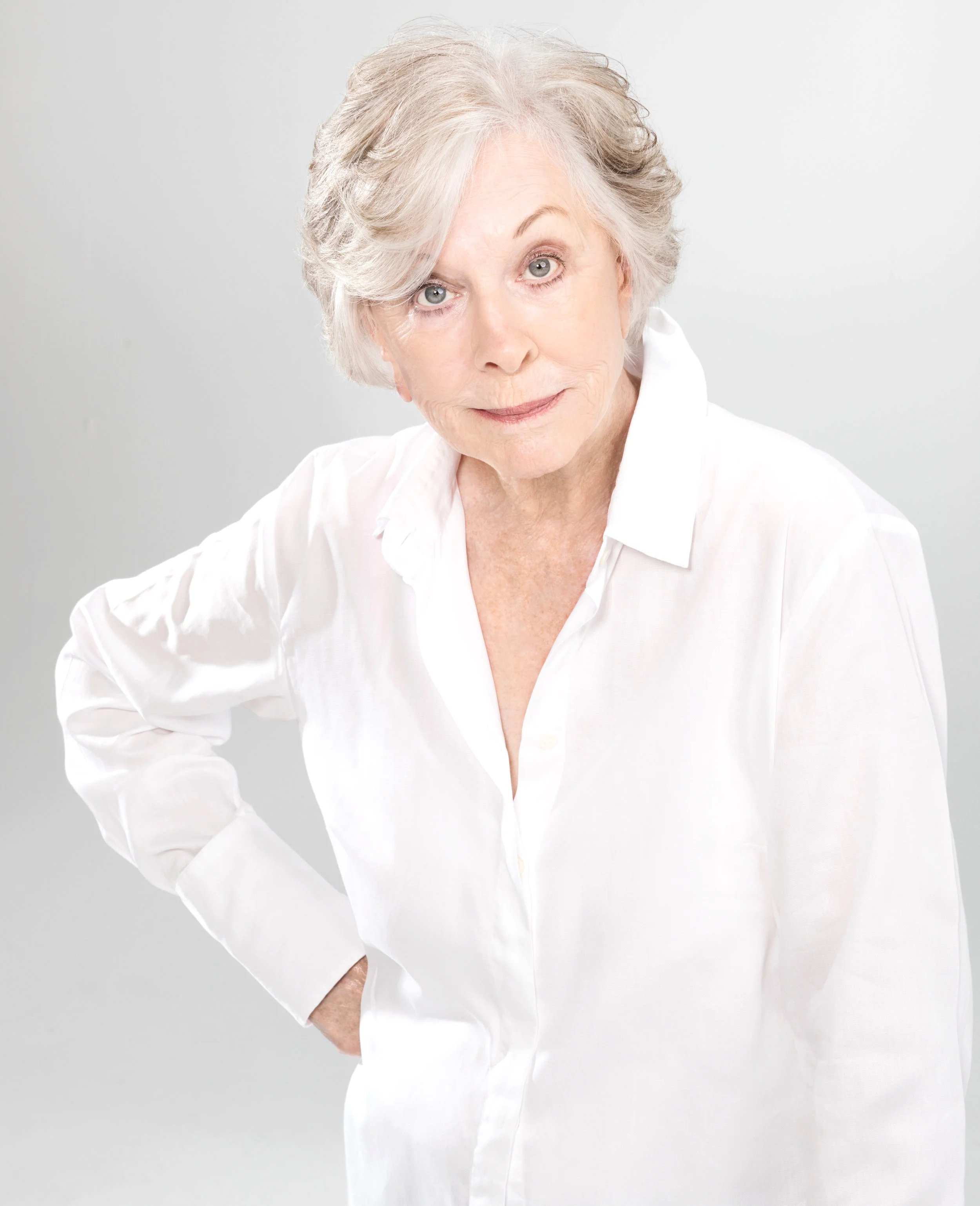 ChristinaPickles_TheWrap_8602_final.jpg