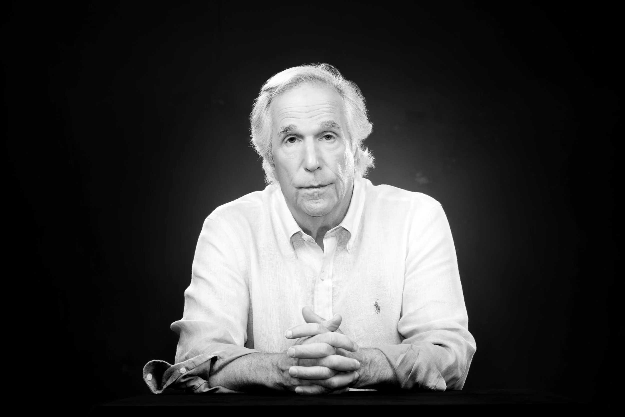 HenryWinkler_TheWrap_9192_BW_final.jpg
