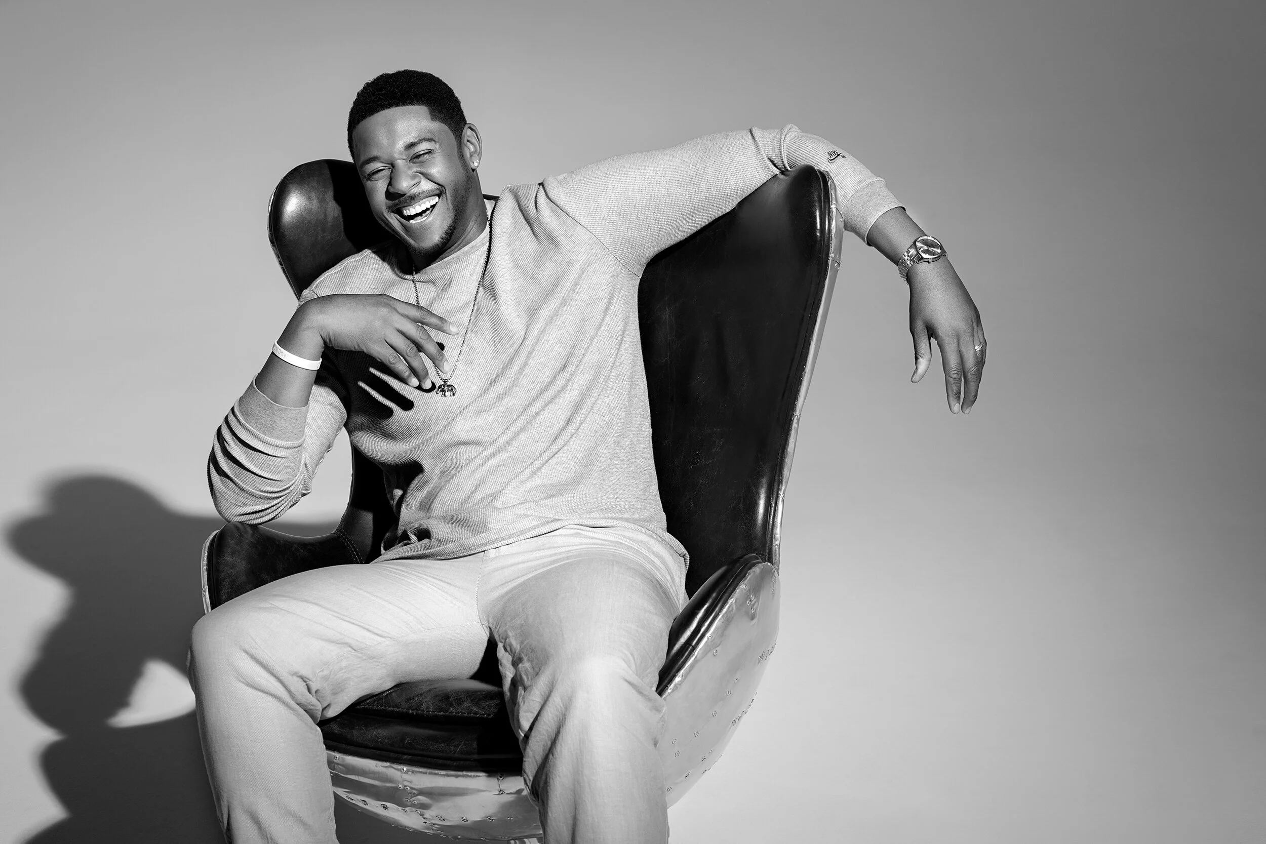PoochHall_TheWrap_7522_BW_final.jpg