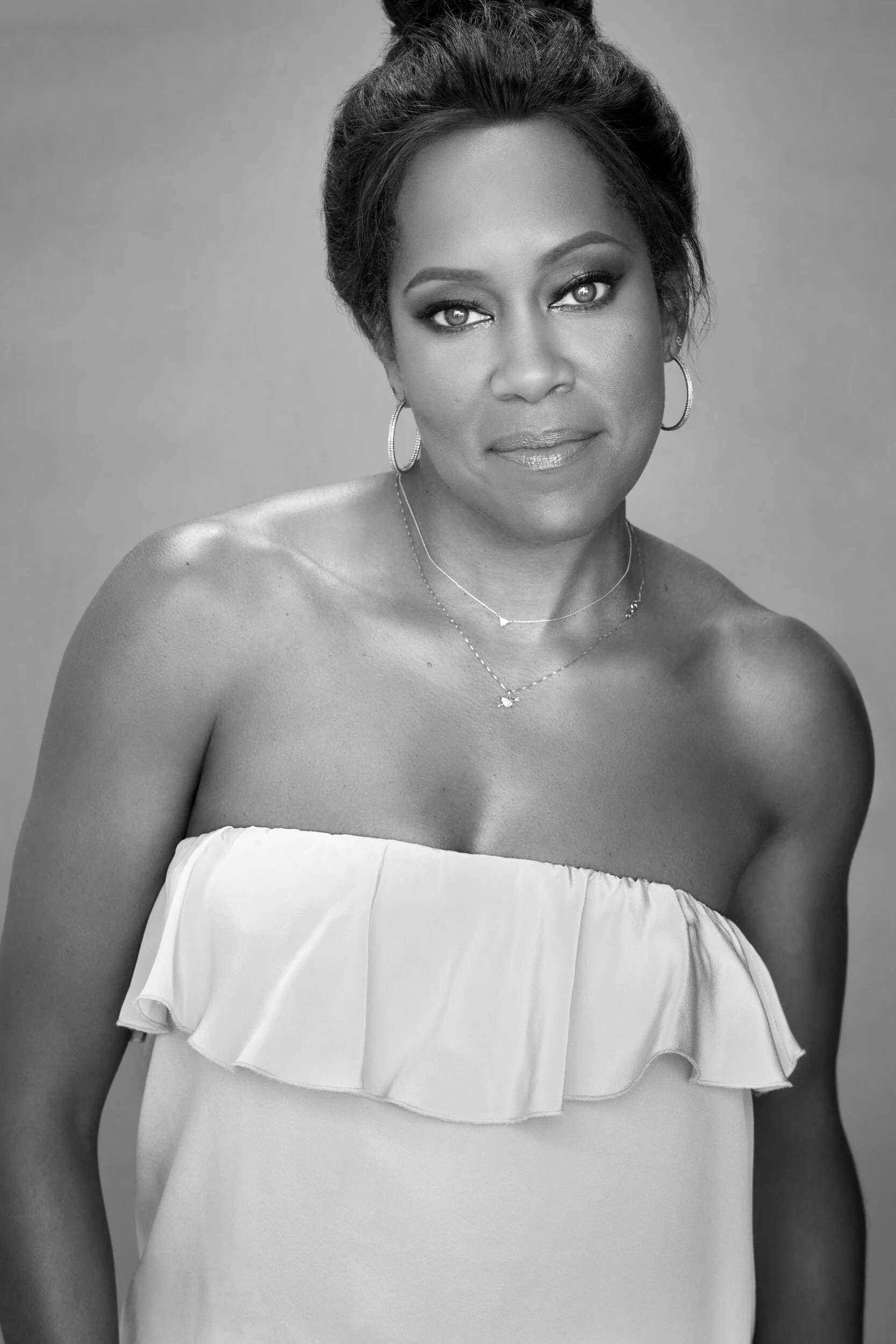 ReginaKing_TheWrap_6699_BW_final.jpg