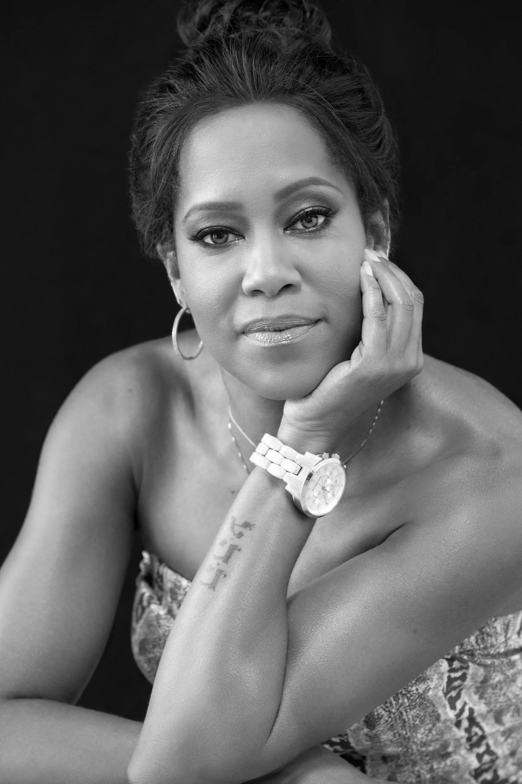 ReginaKing_TheWrap_6835_BW_final.jpg