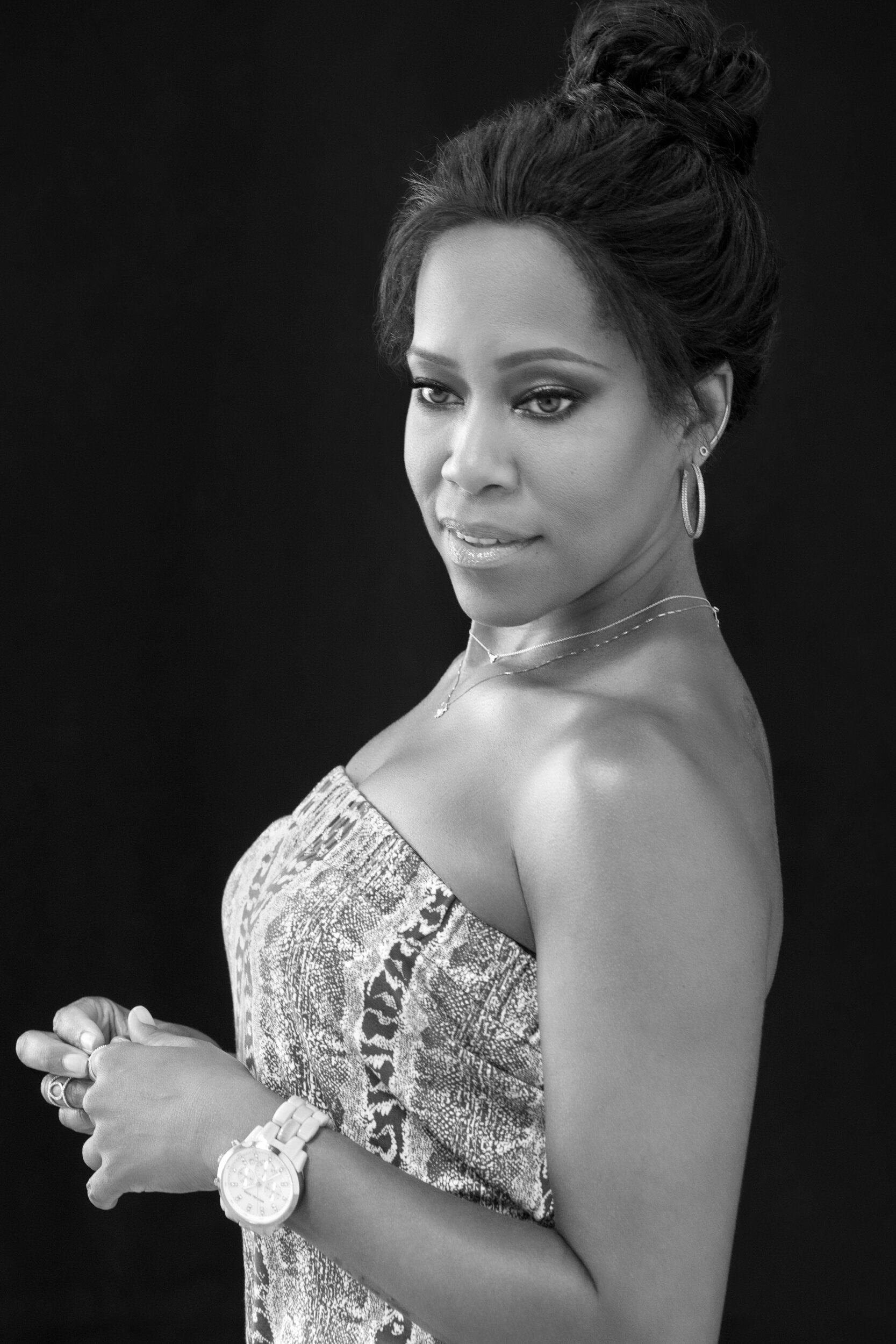 ReginaKing_TheWrap_6863_BW_final.jpg