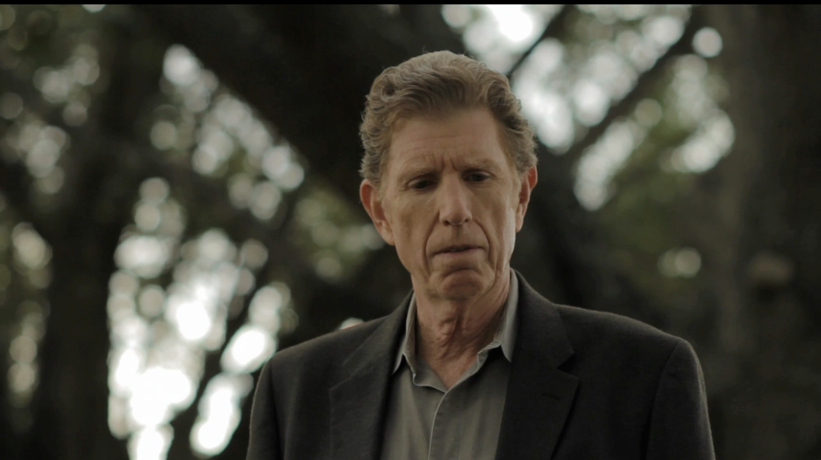 An unrelenting Alderman confronts Elena, forcing her to face the inevitable. 