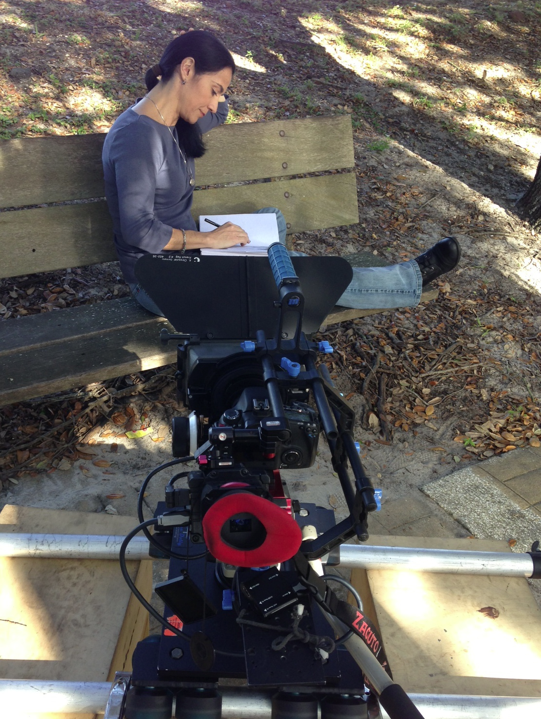  Some of the first shots of the day, Elena sketching.&nbsp; 