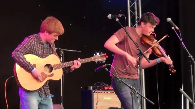 Greg Russell and Ciaran Algar - Live in Concert