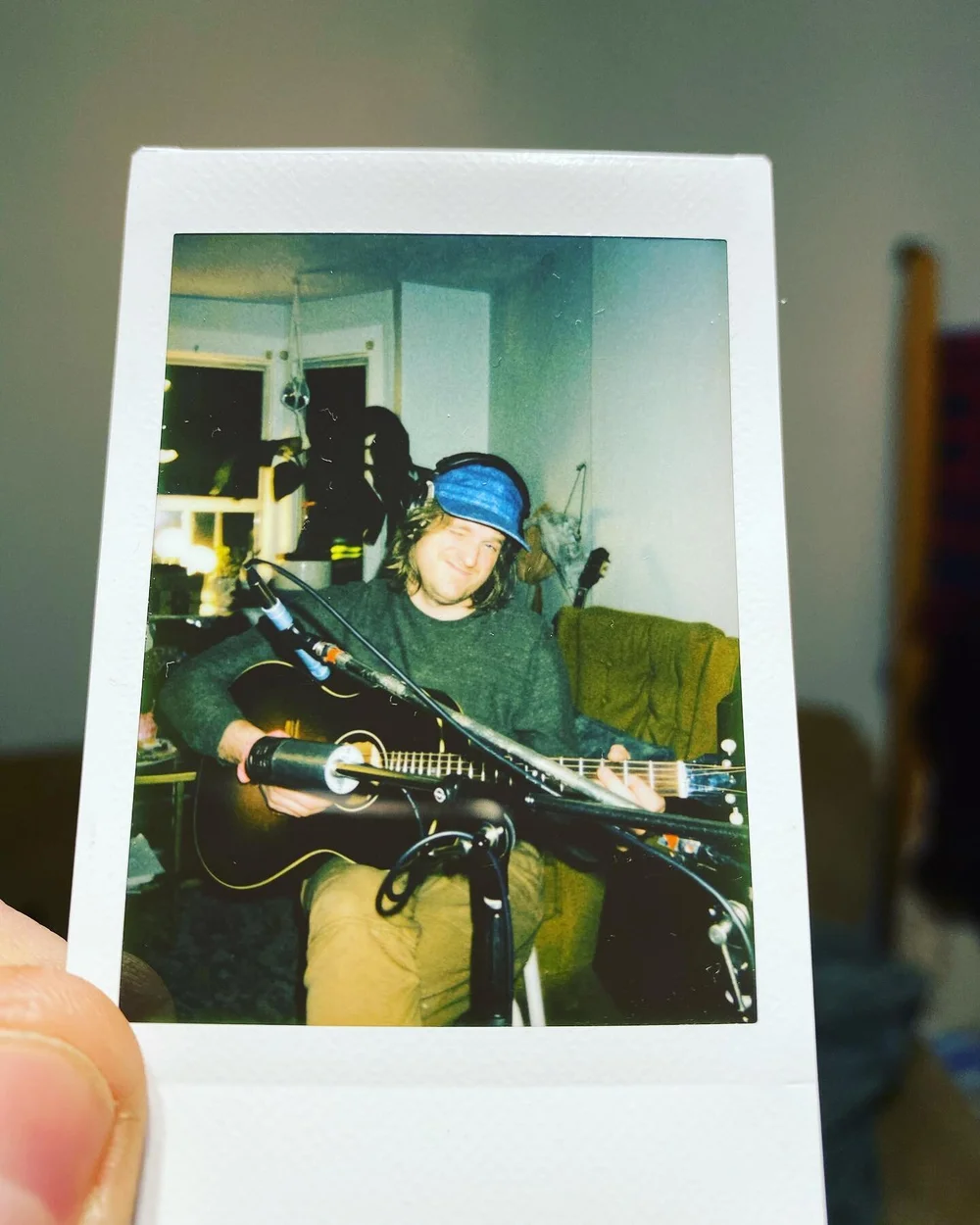 Day 5 - acoustics! We are getting so darn close on these tunes! Thank you @jeremiealbino for the beauty guitars! You&rsquo;re such a gem! Thank you @slime0n always and forever for helping me get these tunes to where they are! All that remains are voc