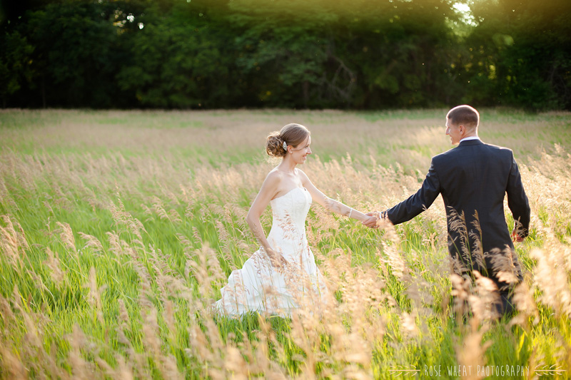 41.+prairiewood_wedding_portraits-2.jpg