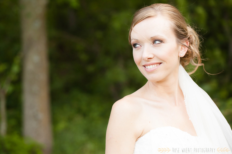 24.+prairiewood_wedding_bride.jpg