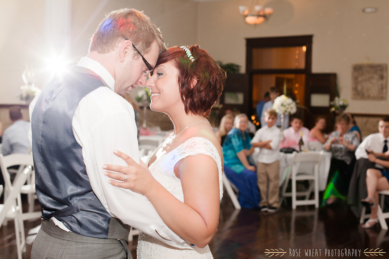 35.+grant_loft_osawatomie_ks_reception-1.jpg
