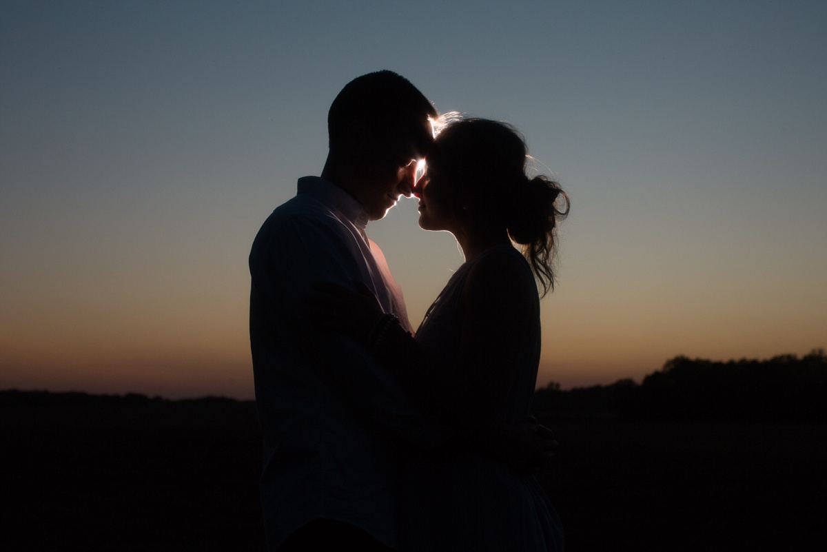 Enright_Gardens_Engagement_0012.jpg