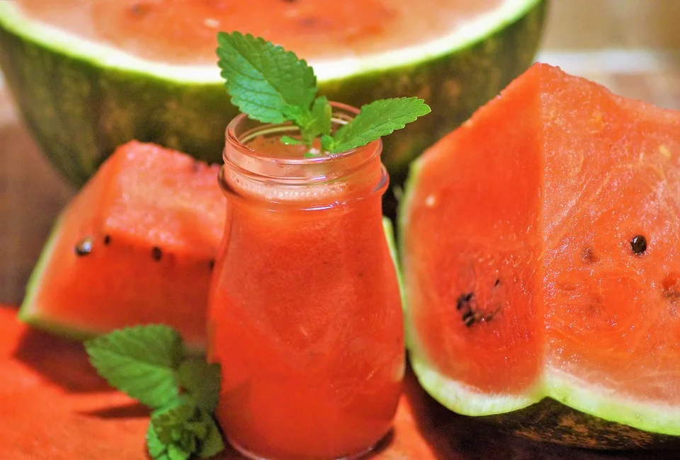suco detox de melancia.jpg