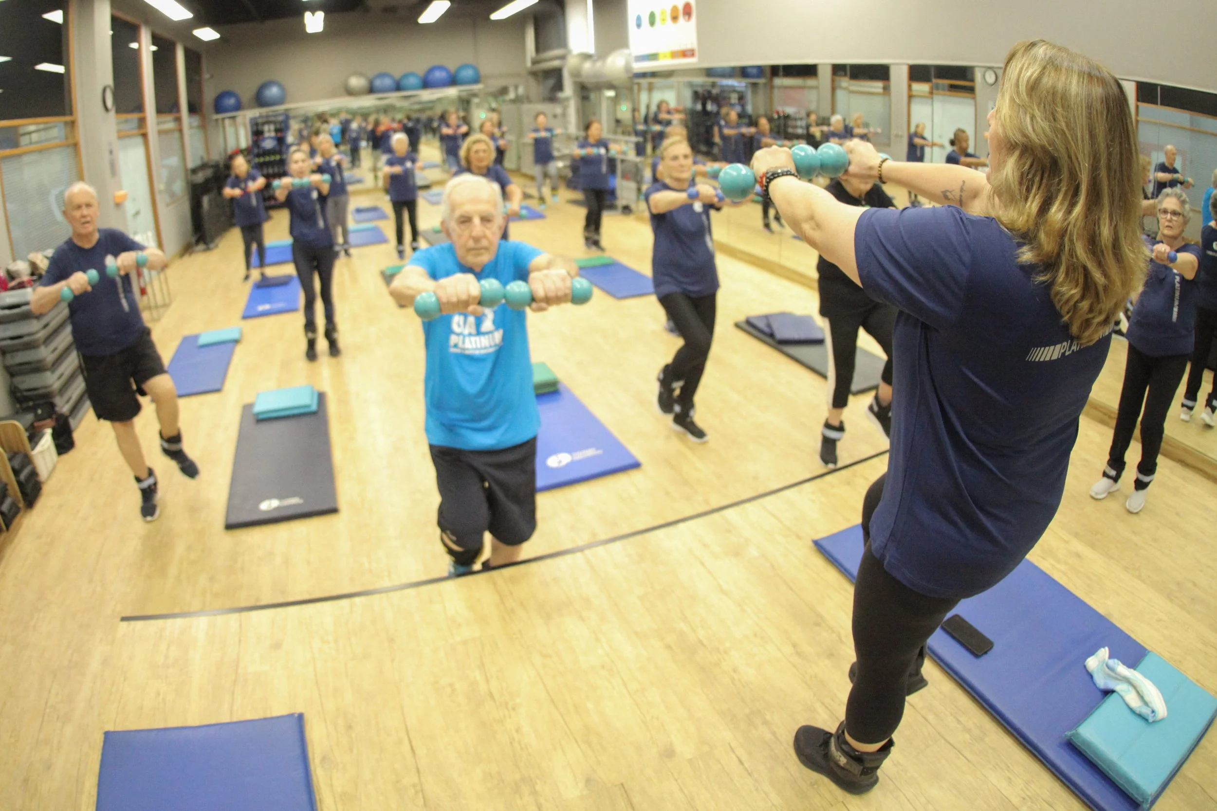 Pilates e treinos de força: conheça os exercícios que realmente transformam a vida após os 60