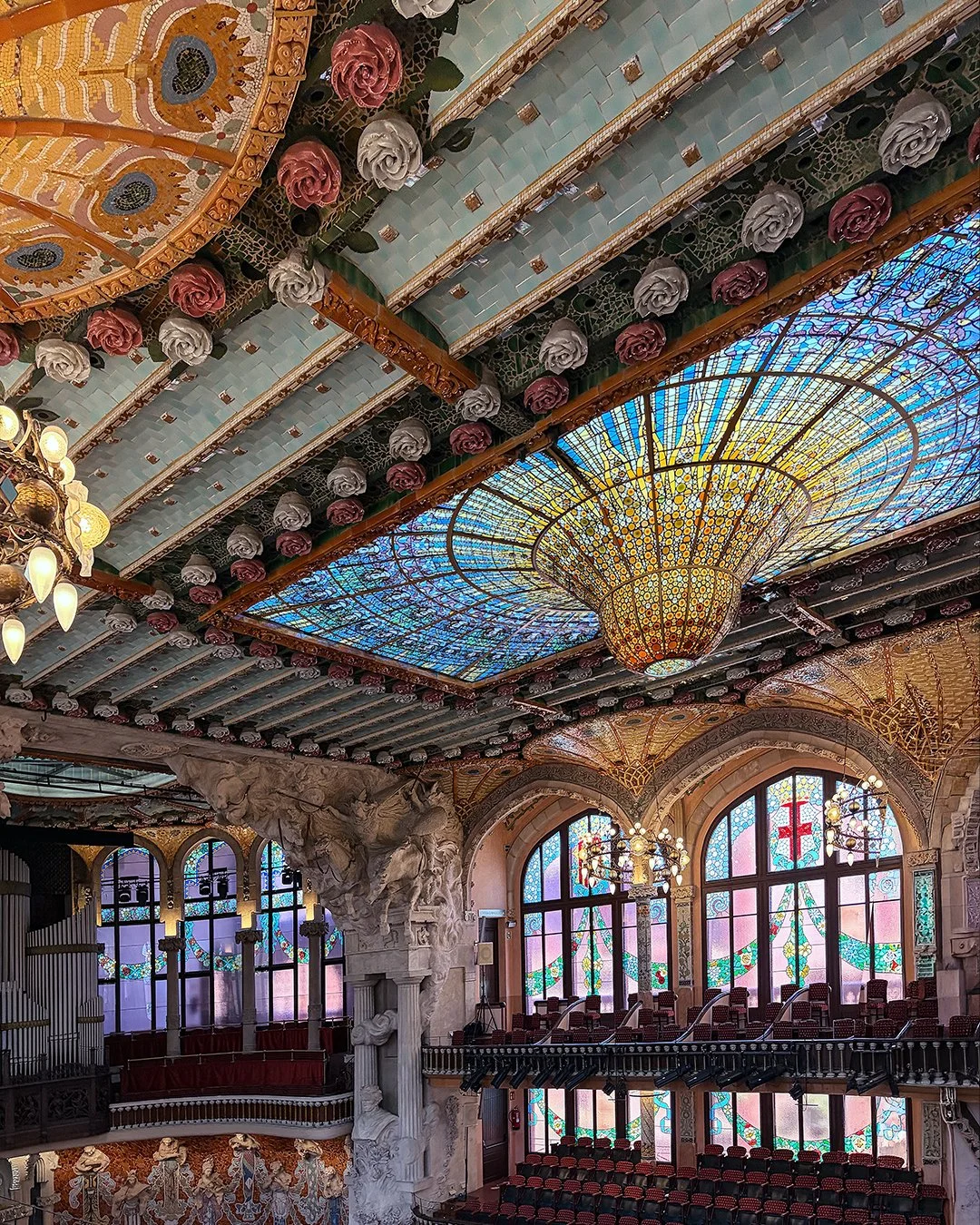 Palau de la Musica ornate ceiling