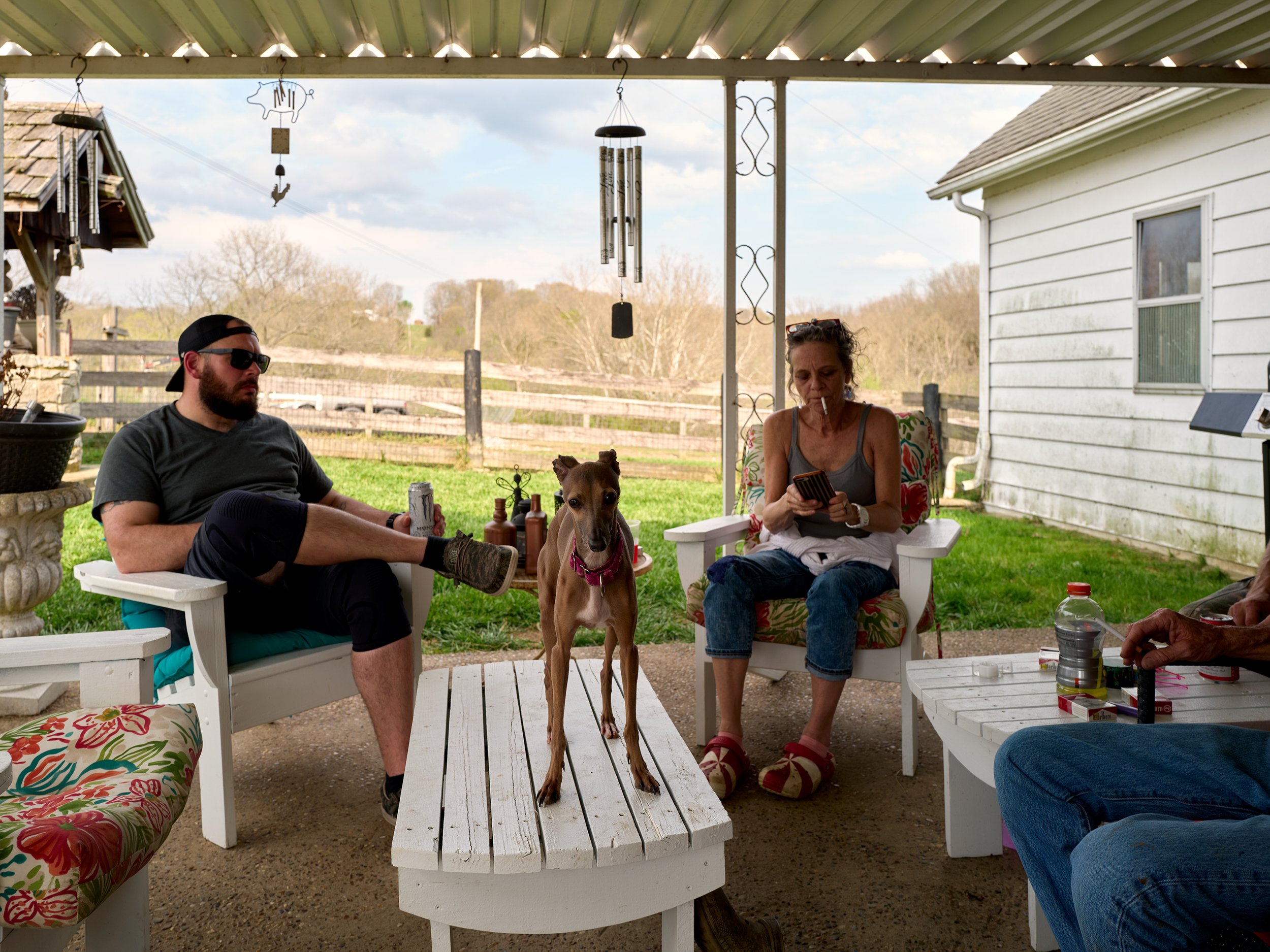 2025-04-20-easter-bagdad-LEICA-00286.jpg
