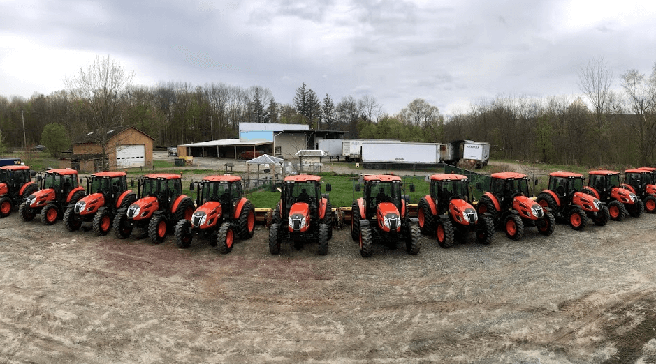 Line Up of Kubota Tractors.png