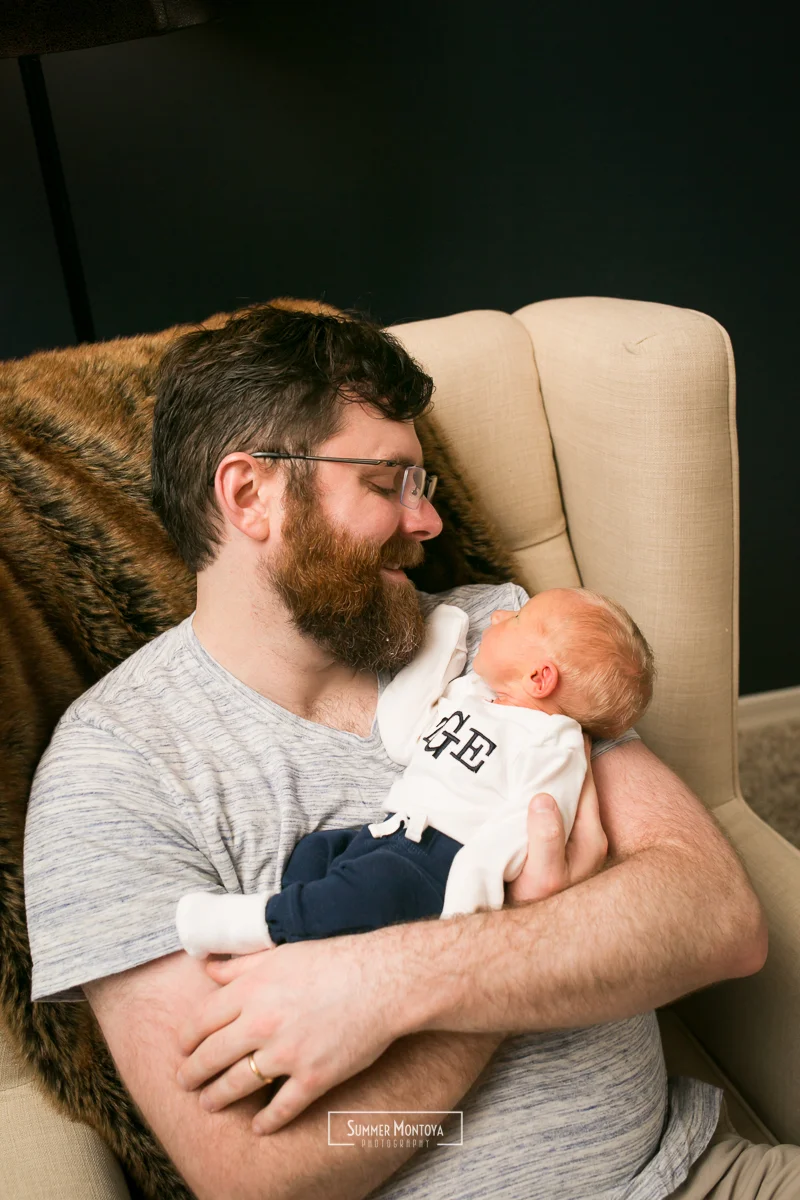 Gilbert newborn photographer 