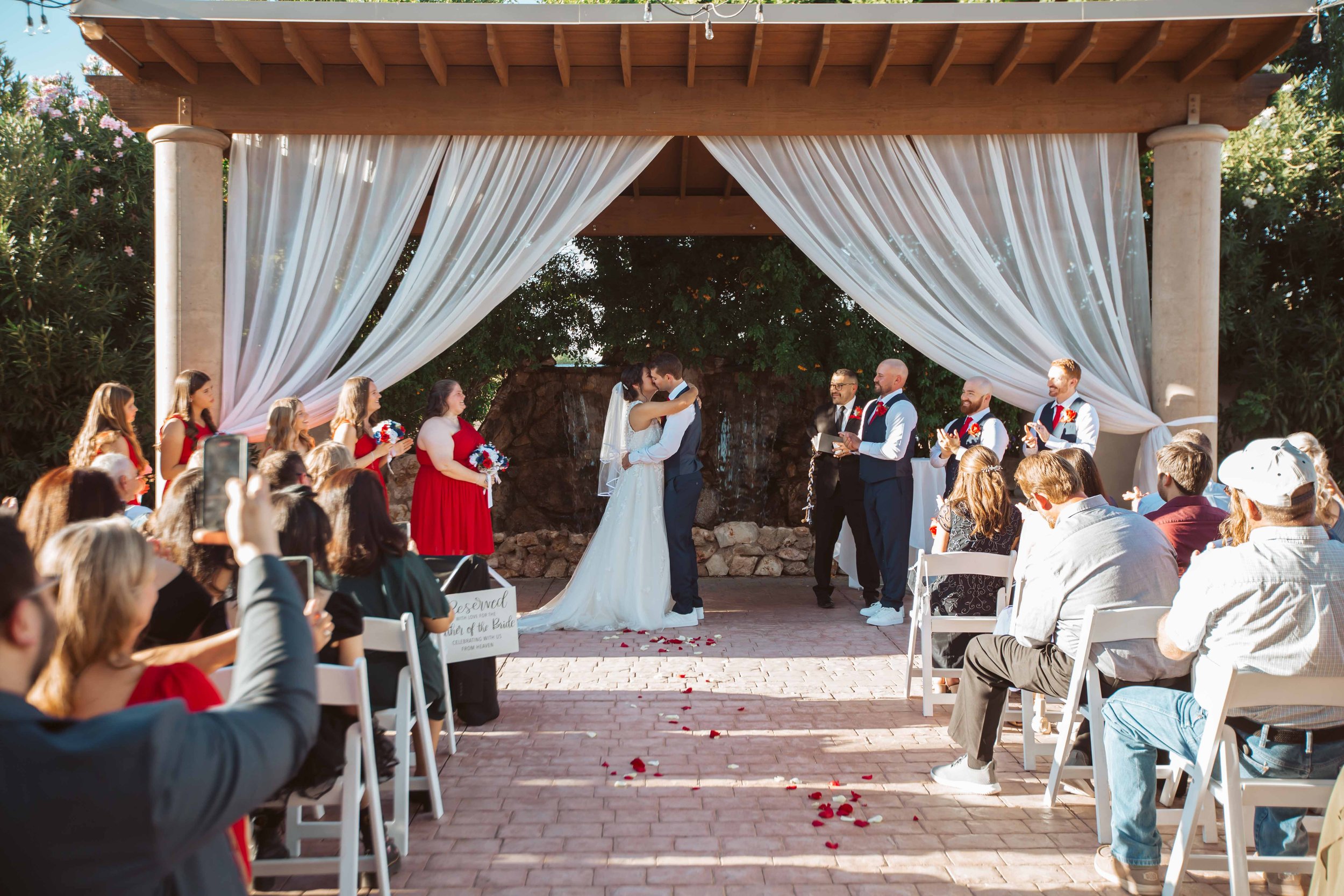 Gilbert-wedding-Raeanne-Kyle-37.jpg