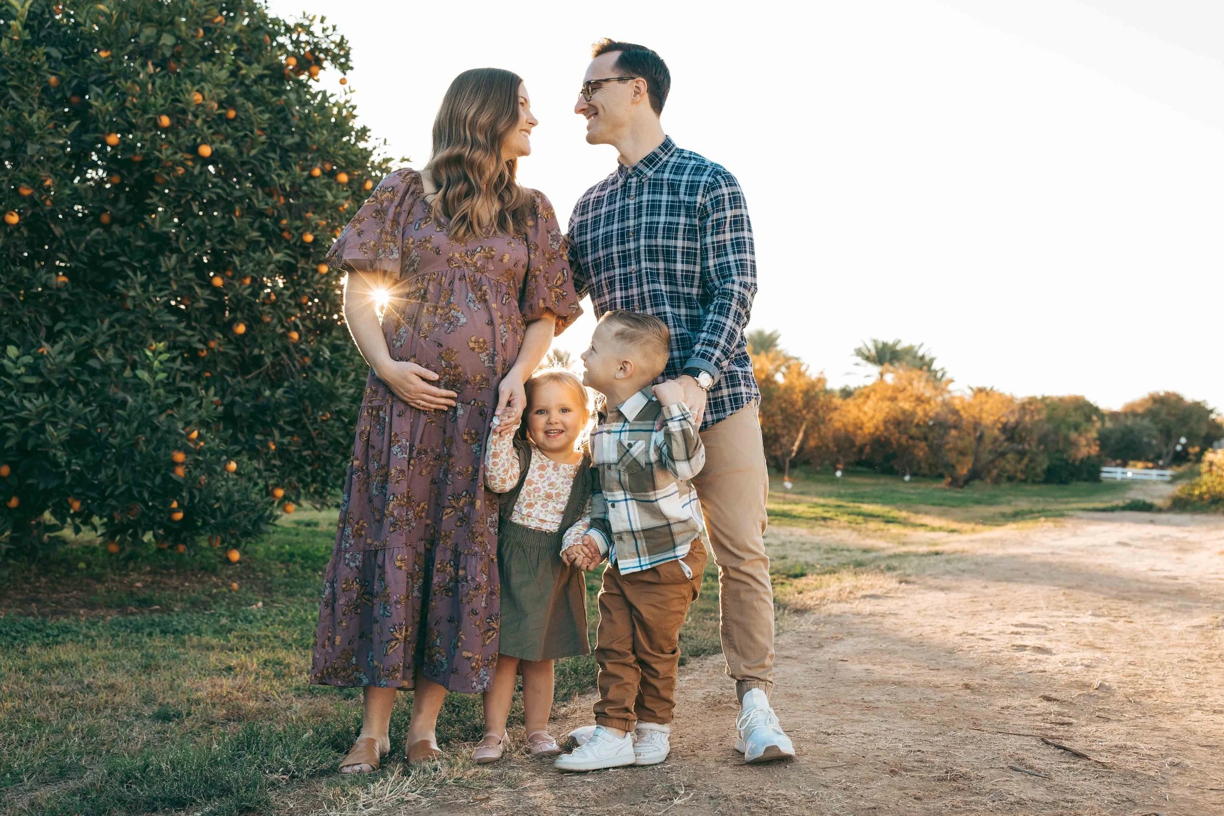 Gilbert Family Photographer | The Klepper Family at Agritopia Orchard