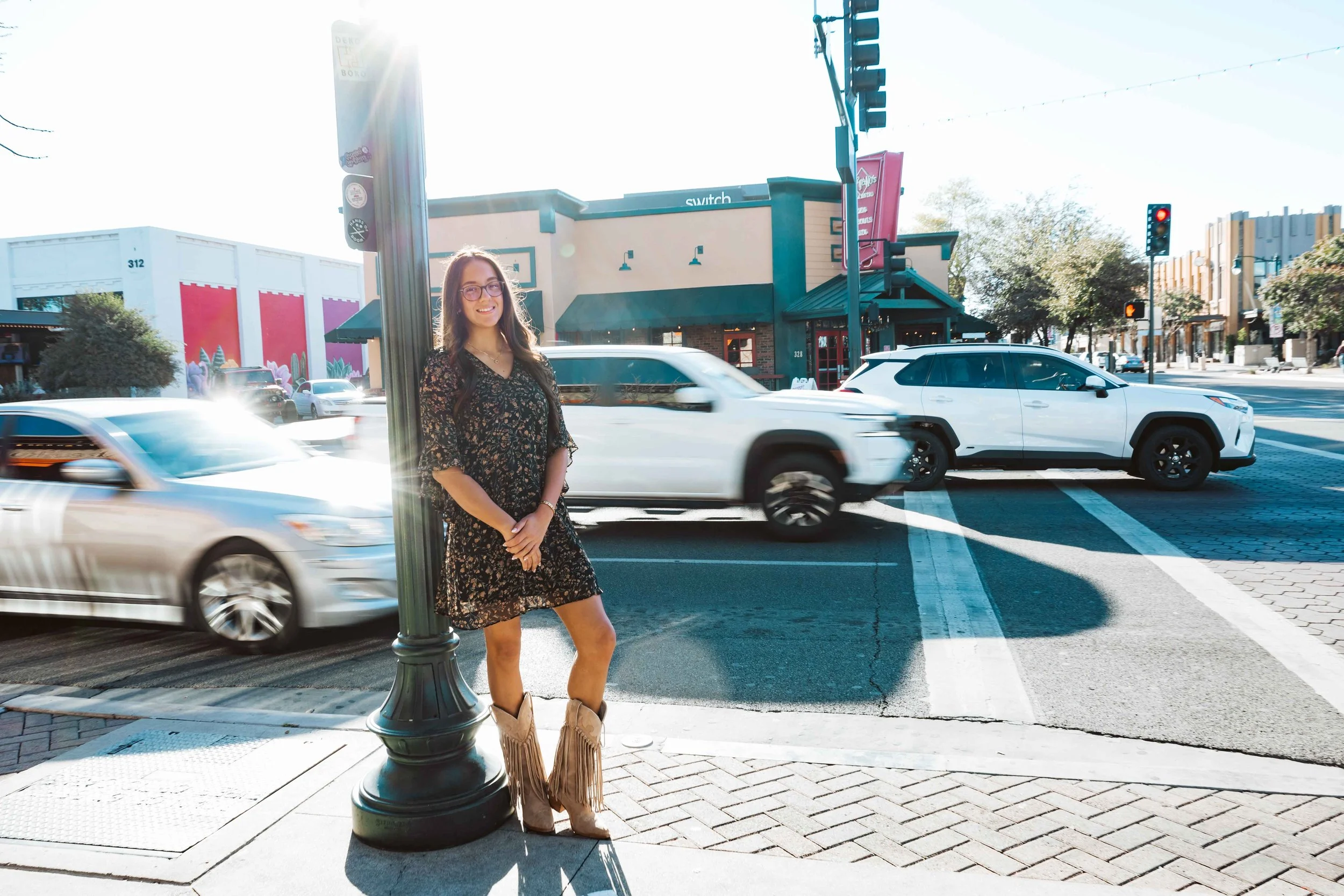 downtown-giilbert-senior-5.jpg