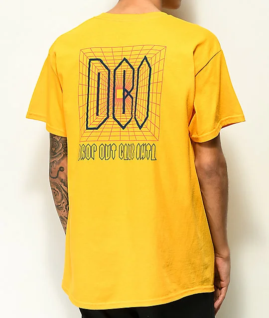 DROPOUT-CLUB-INTL.-Spiegel-Scrawl-Yellow-T-Shirt-_301409-front-US.jpg