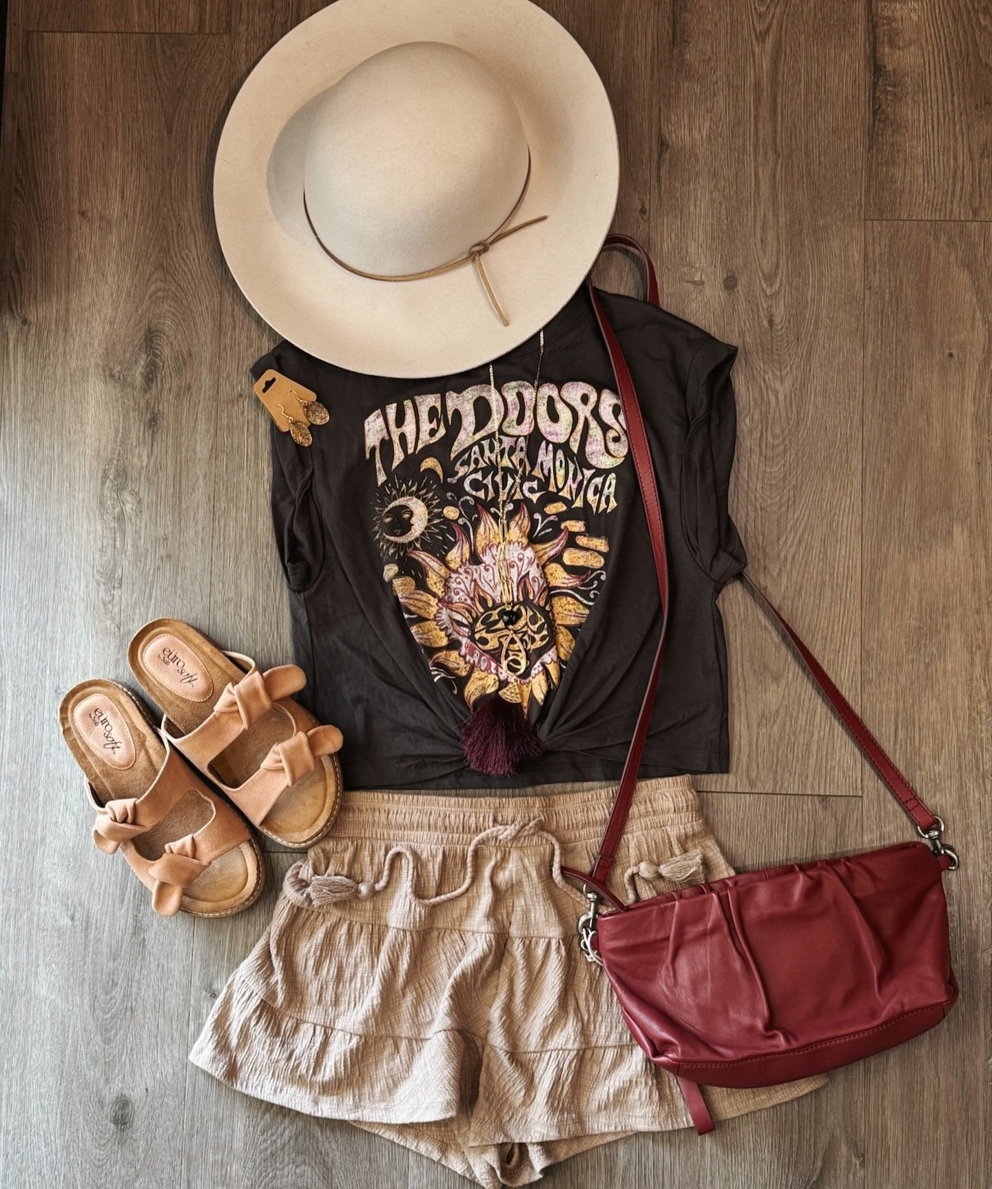 Shop #WoodstockVibes 🍒🌼