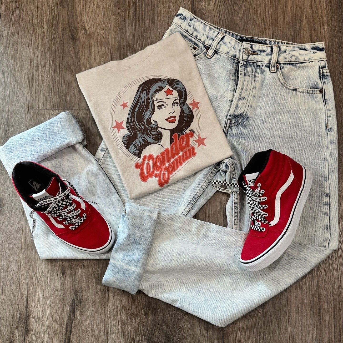 Come shop ❤️ Reminder we will be closed tomorrow (7/4)  for Independence Day!