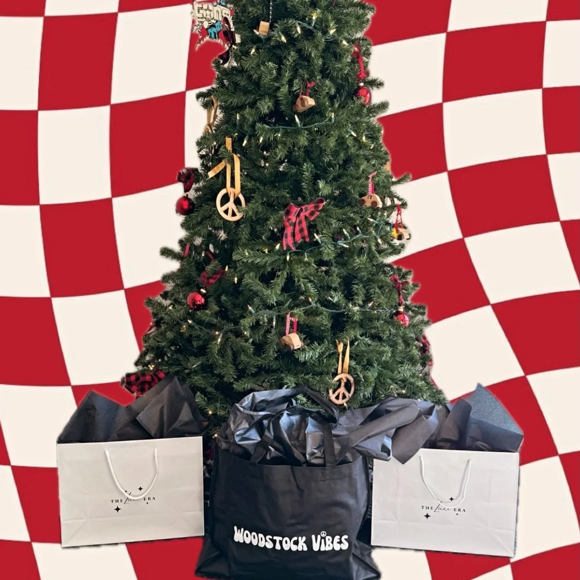 We hope everyone had a Merry Christmas 🎁 We&rsquo;re open 10-6 today!