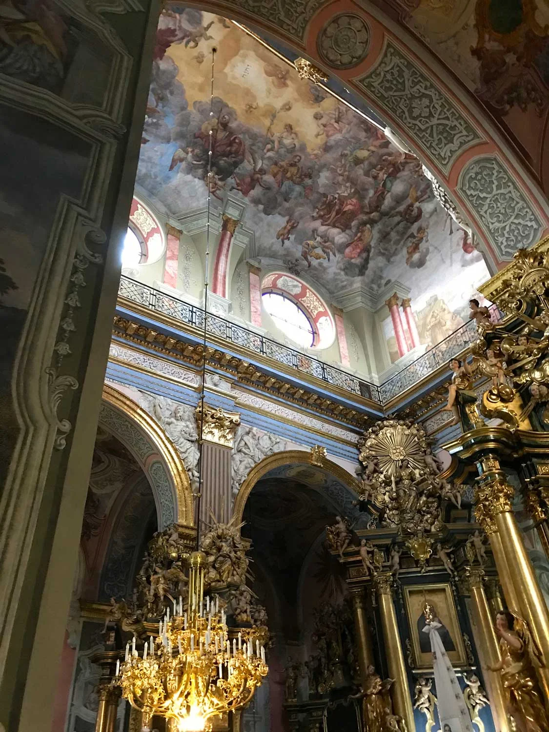 The view inside the 17th century Bernardine church seen in the previous photo.