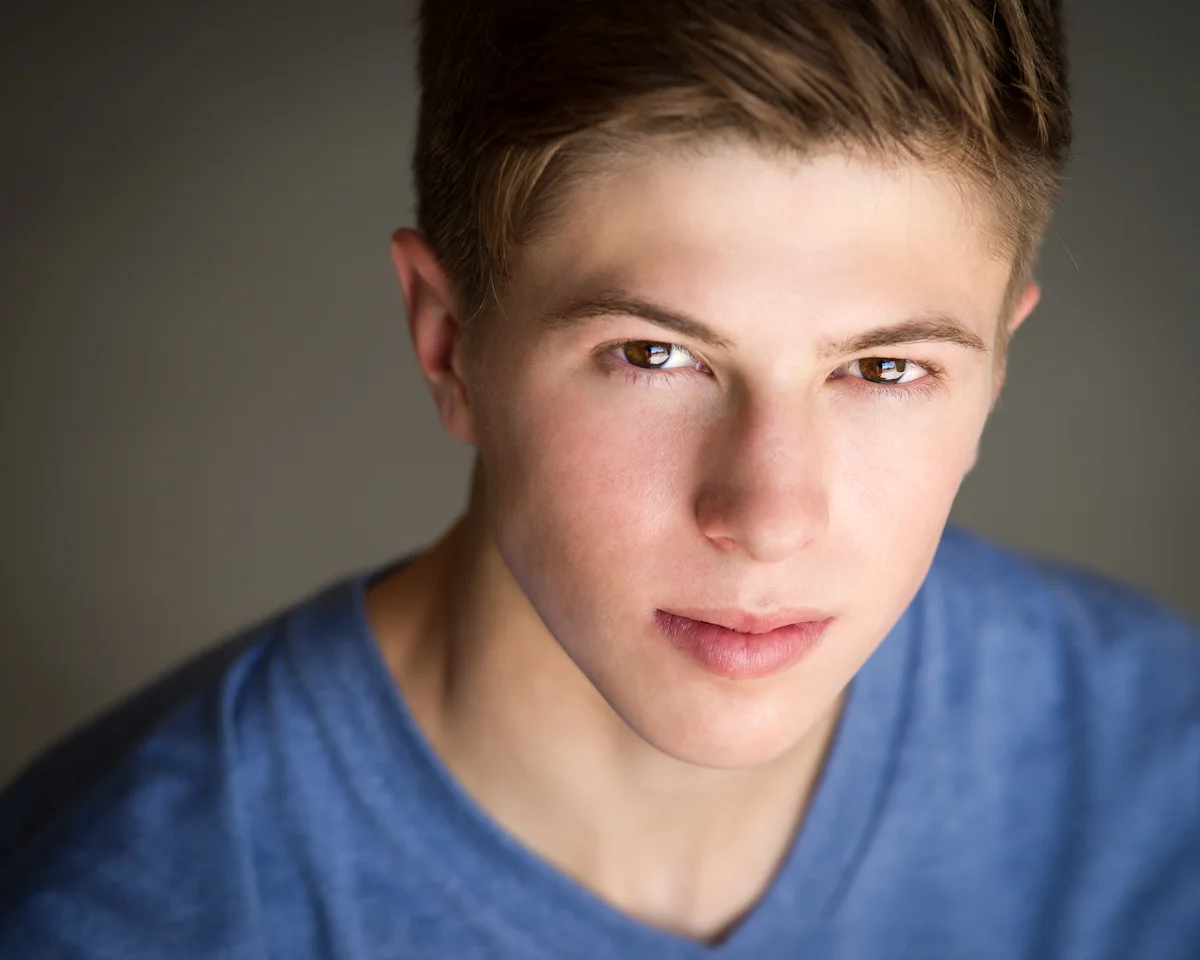Adam_Snyder_HS03_Web.jpg
