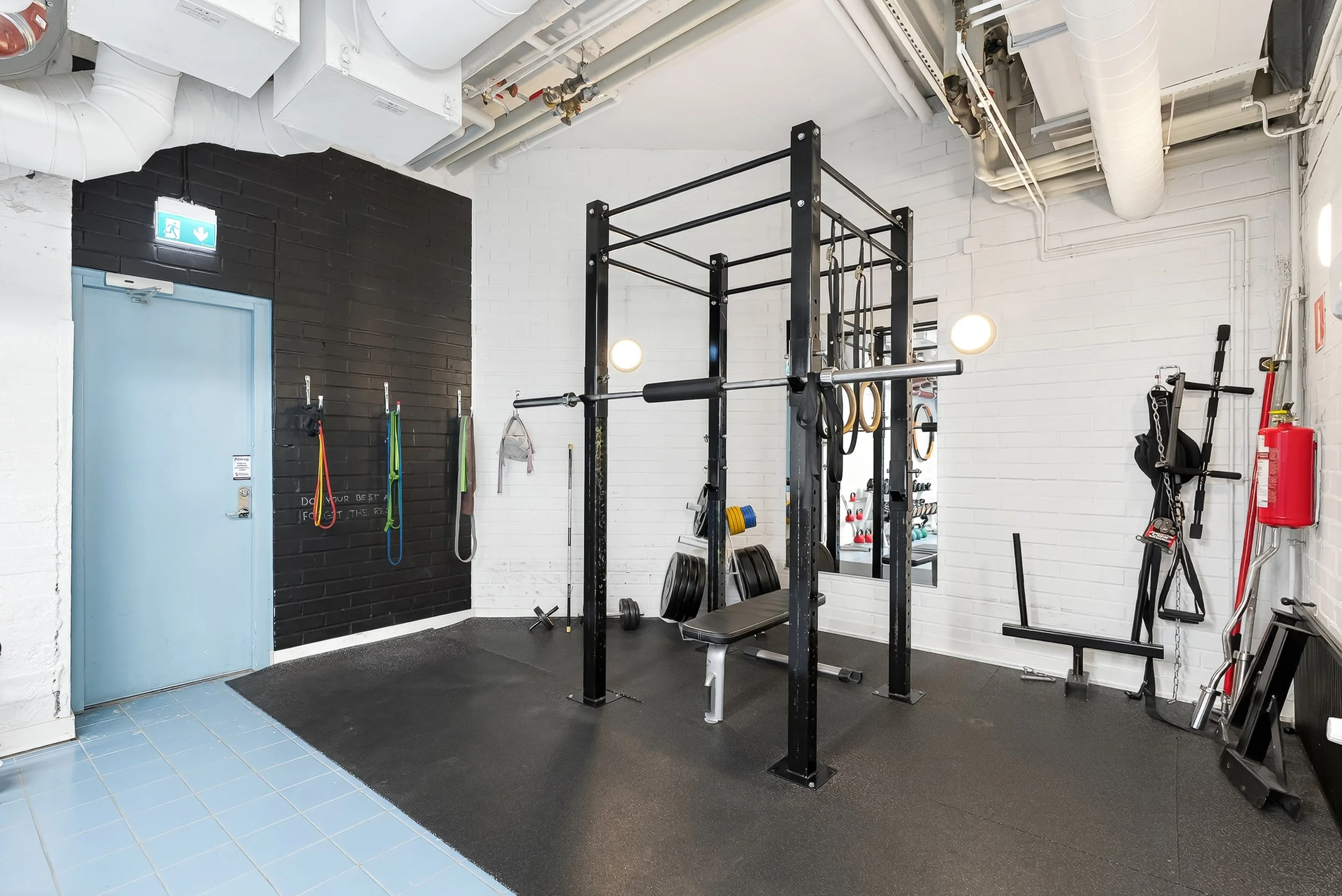 ruoholahdenk10_kuntosali2 copy.jpg